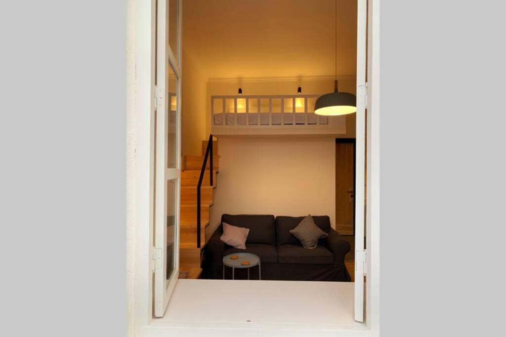 Bright Apartment