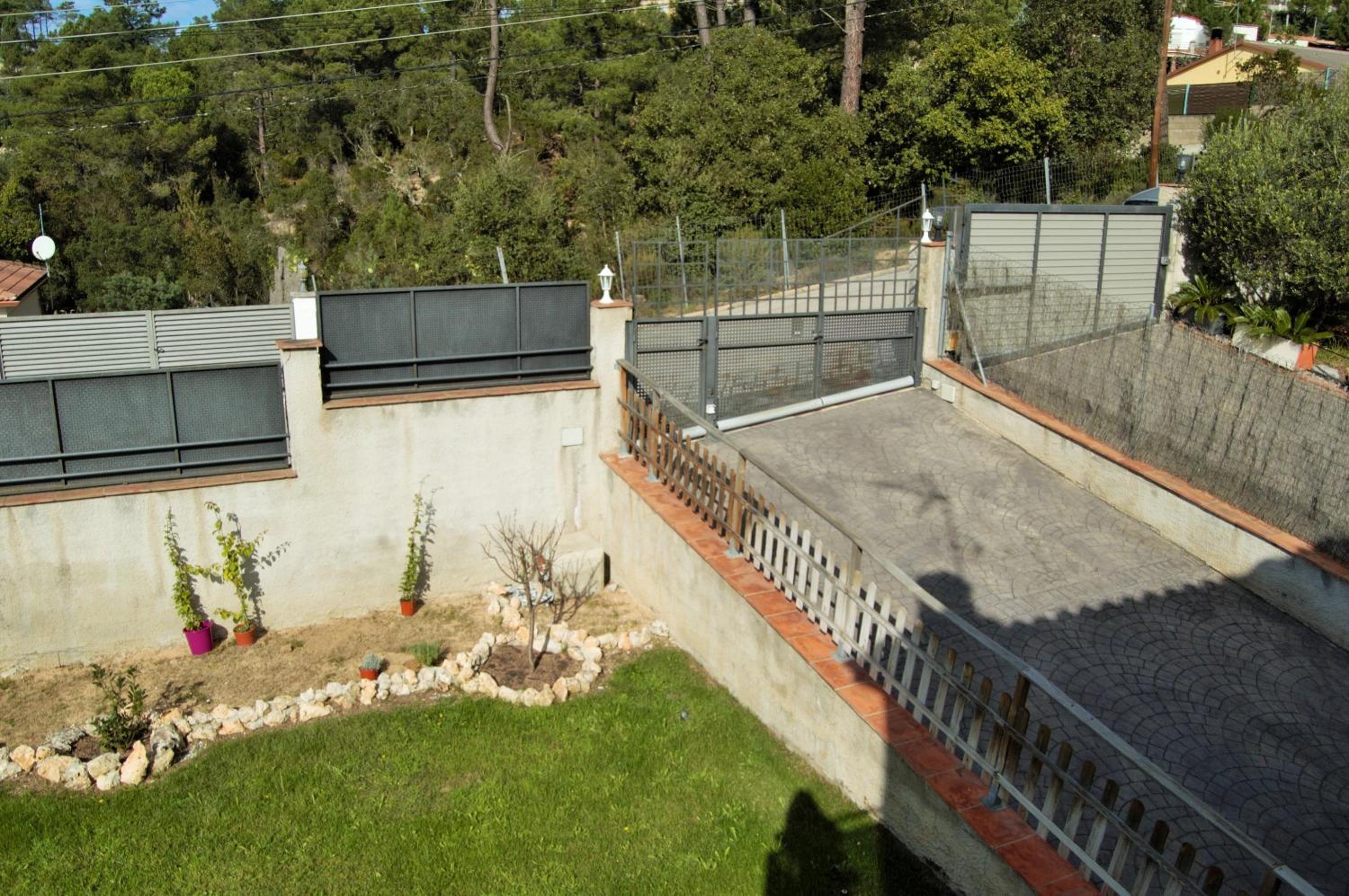 Photo 42