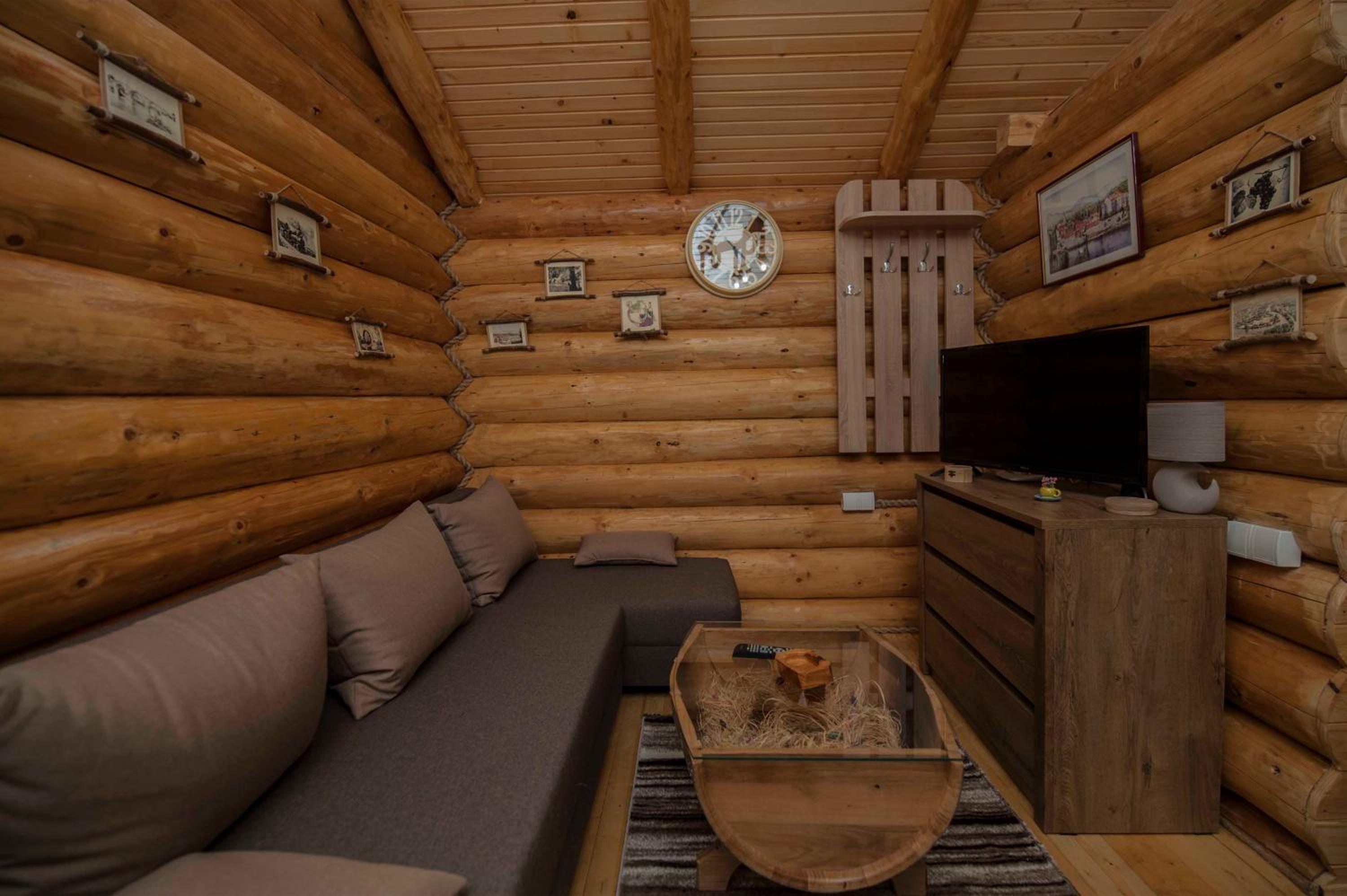 Studio - apartmani Brvnare view 5
