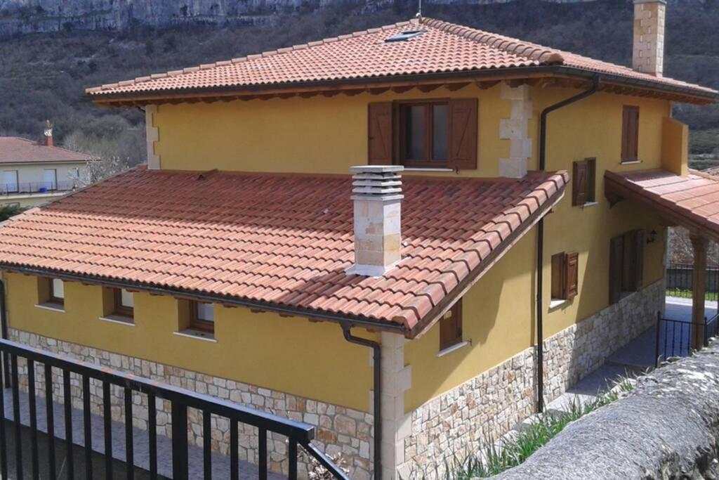 Casa Rural Izarrak view 2