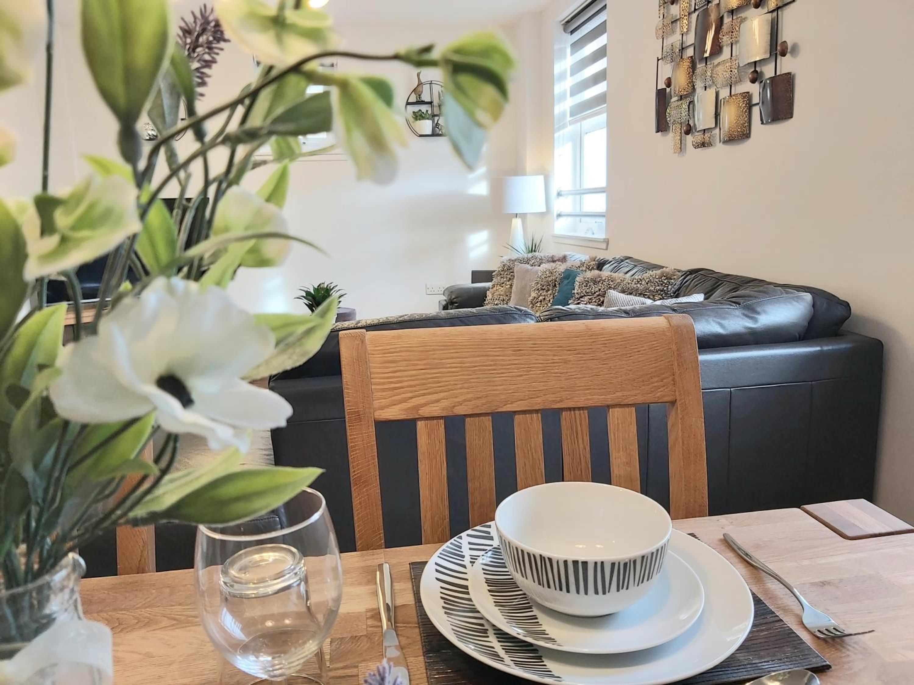 Inverness City Centre Apartment with Elevator and Google Chromecast view 5