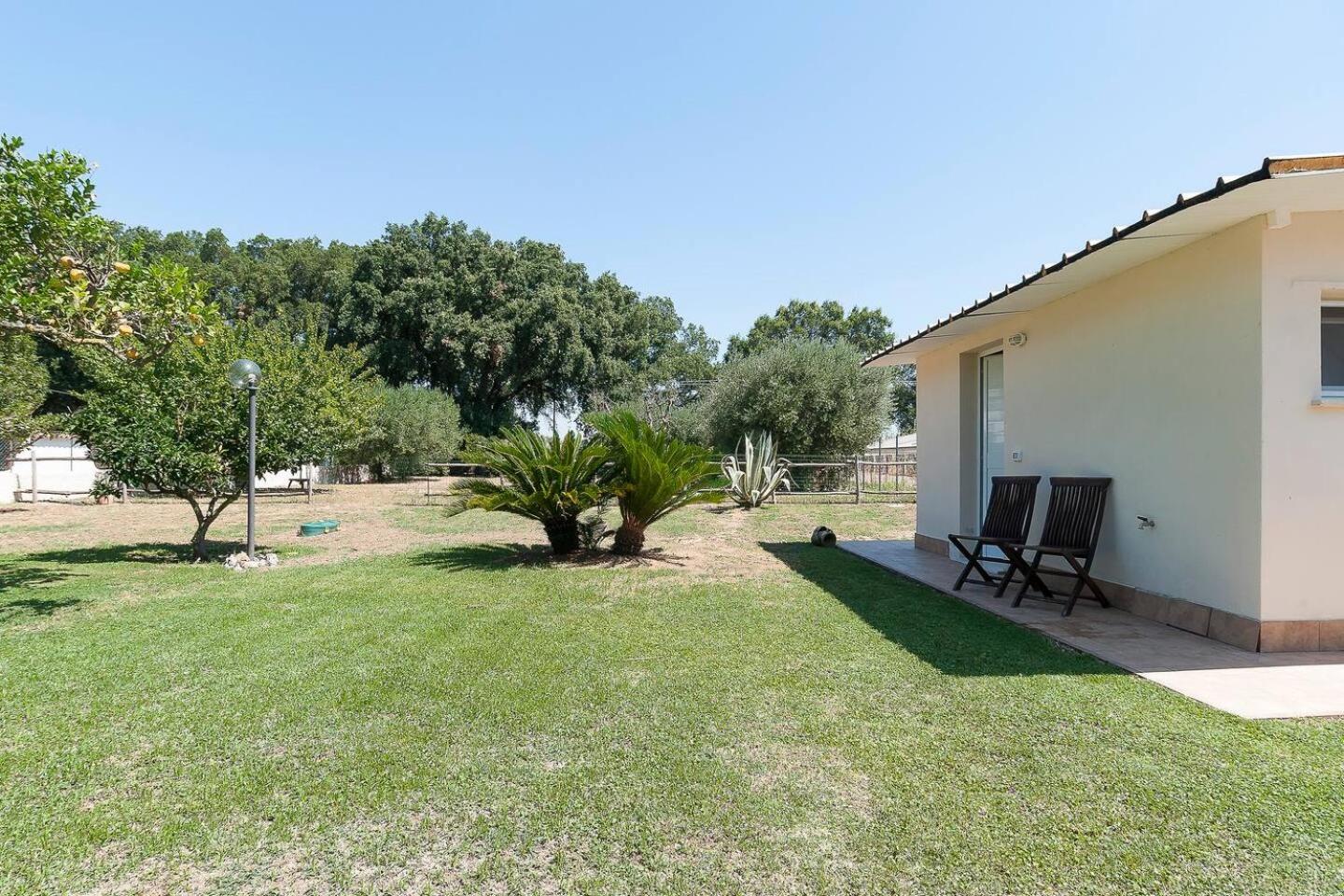 Villa LA CESA & Villino LA CASETTA Holiday Houses CON JACUZZI