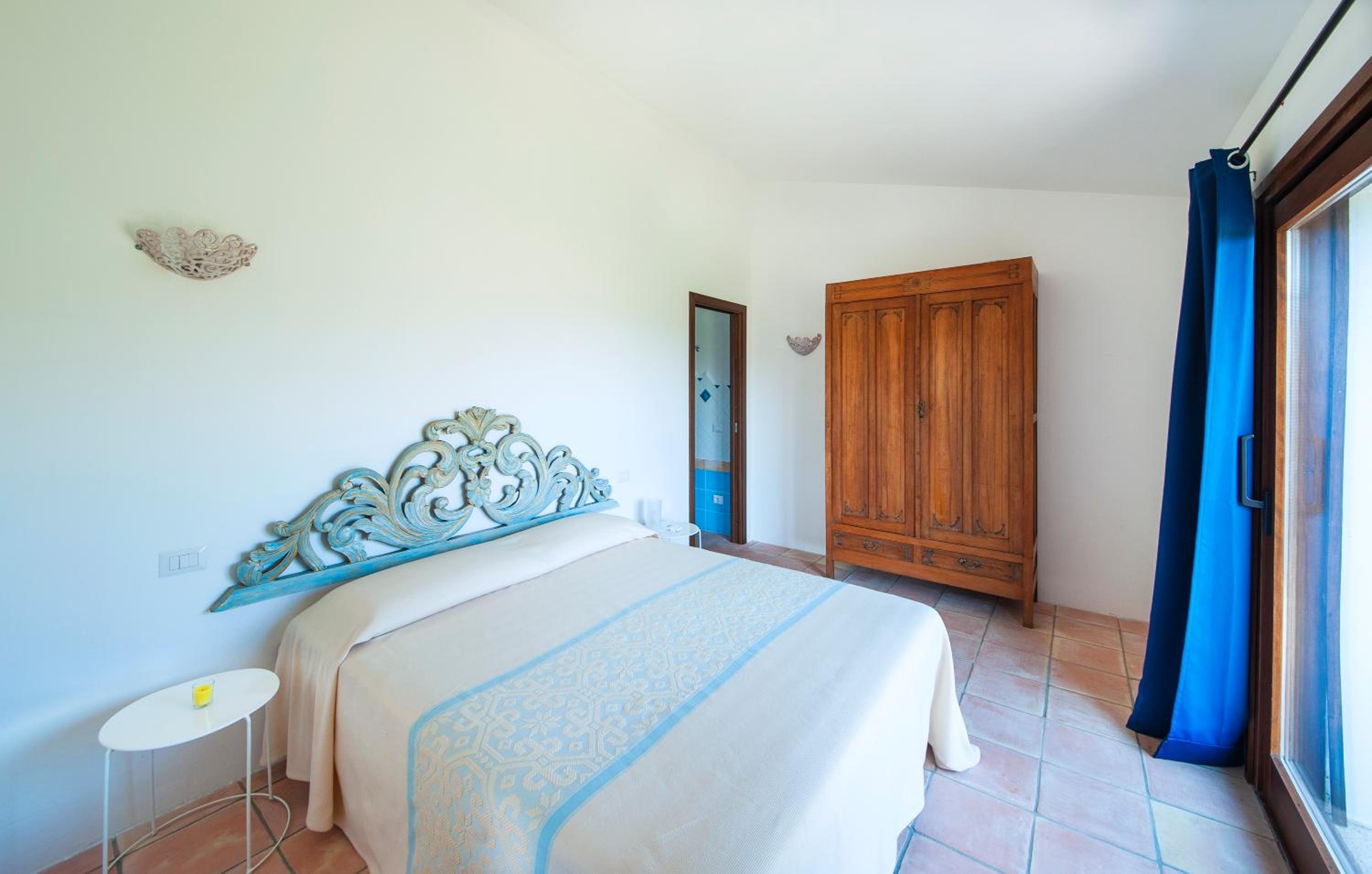 Villa Graniti view 5
