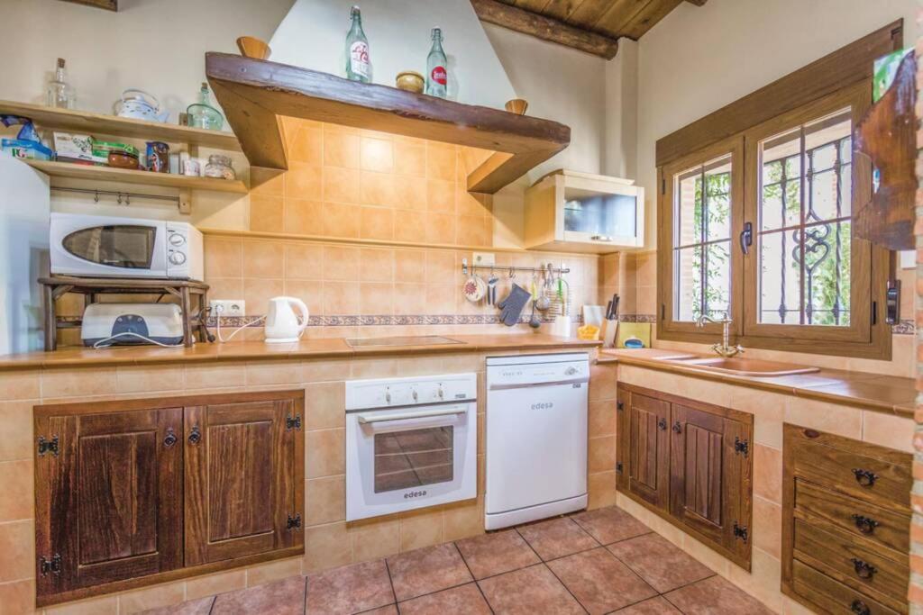 Photo 16