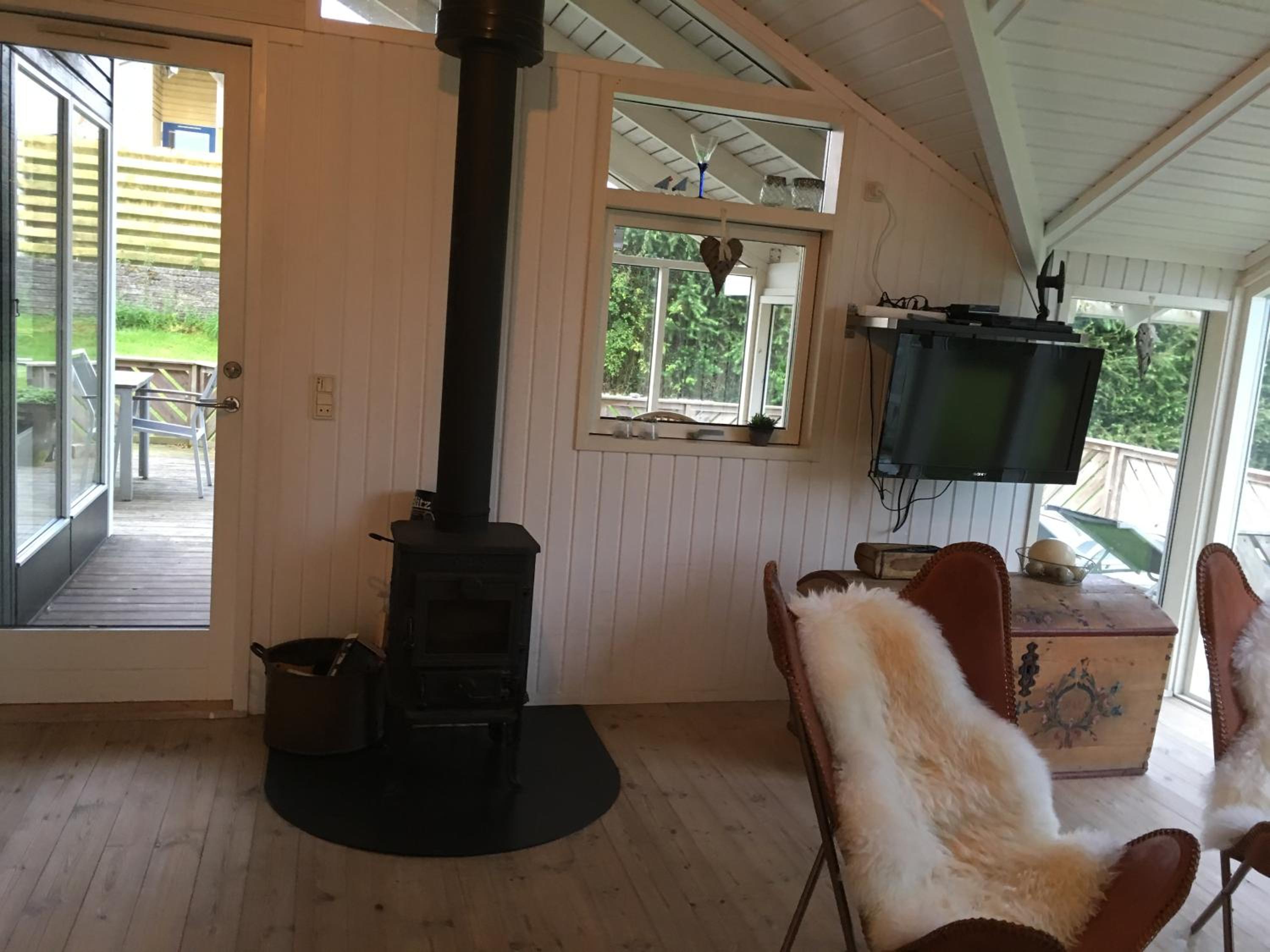 Two-Bedroom Holiday Home for 6 in Vemmingbund view 5