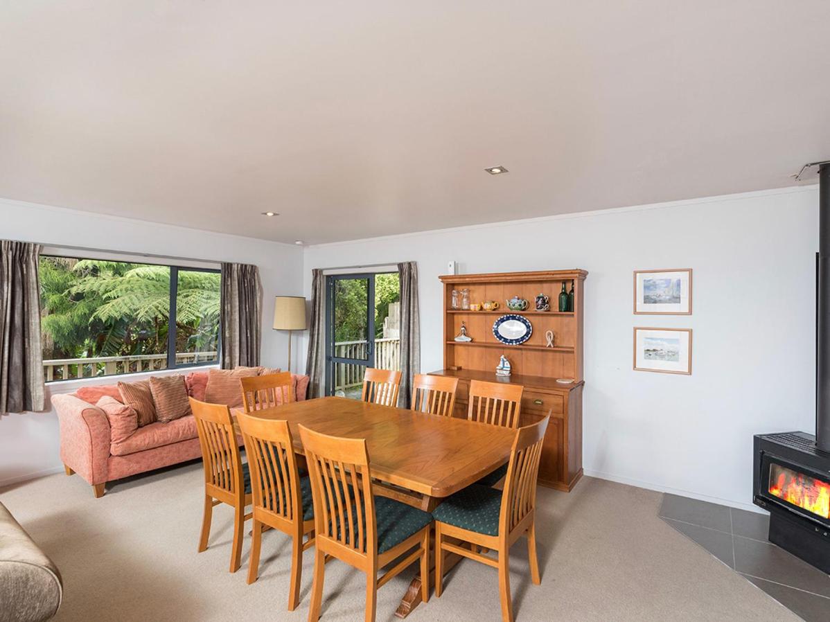 Skipper's Haven - Opua Holiday Home view 4