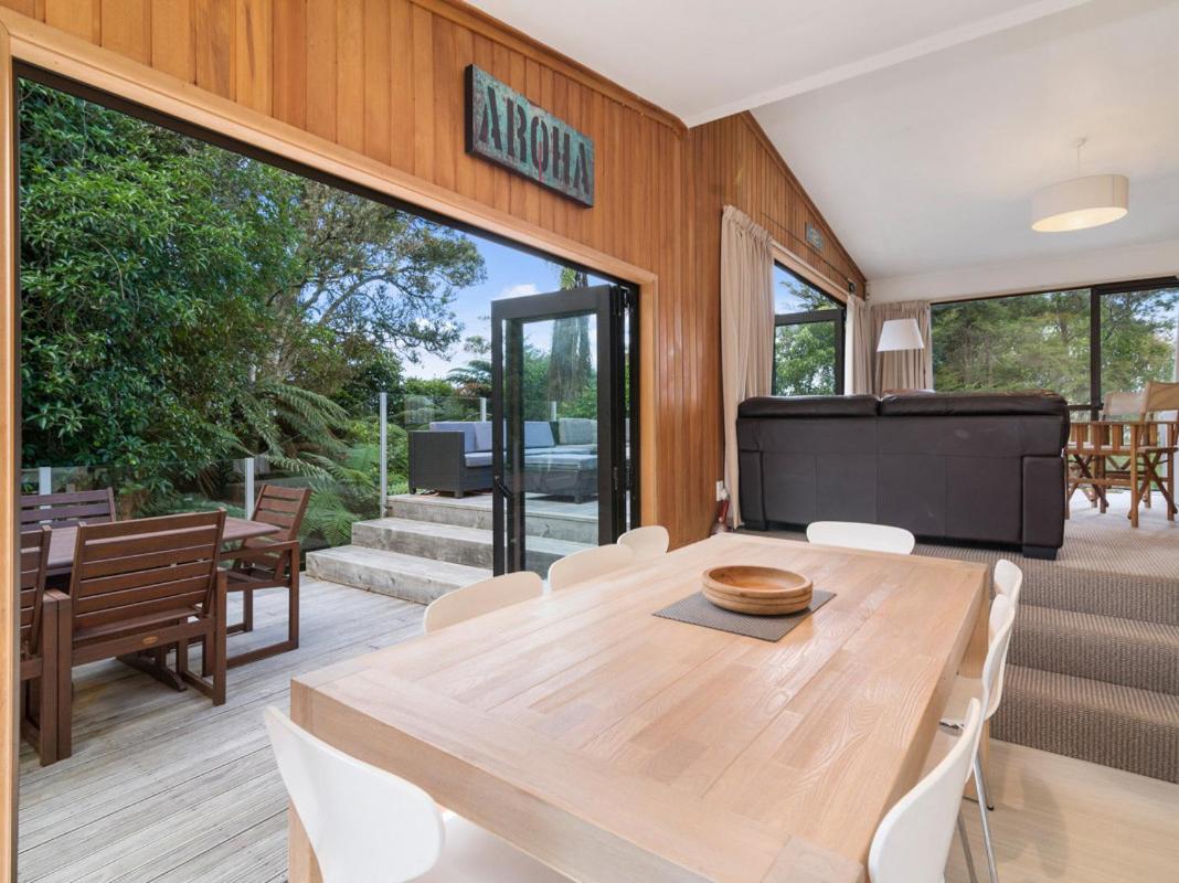 Pukawa Haven - Pukawa Bay Holiday Home view 2