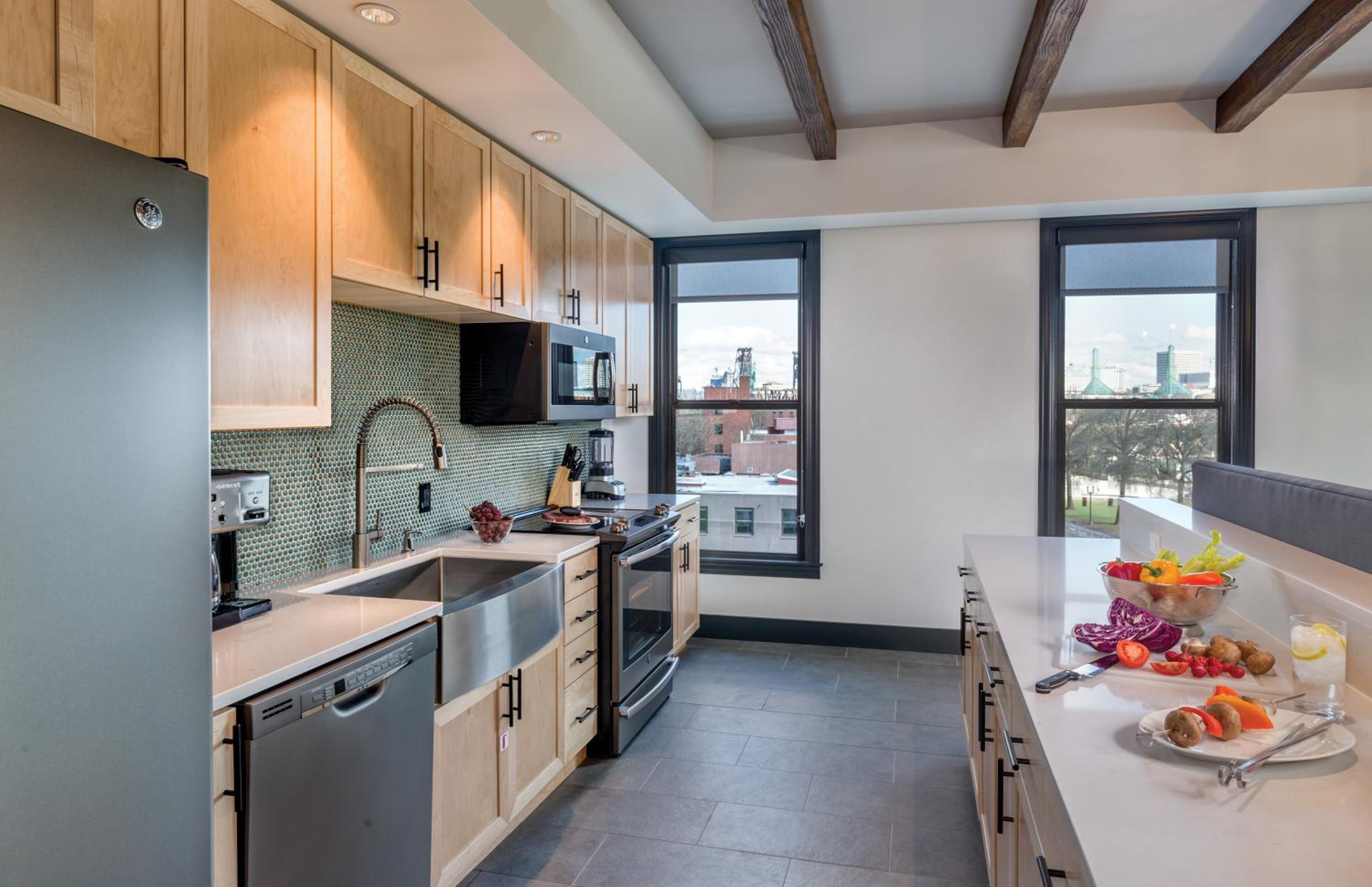 Portland Vacations - WorldMark Portland Waterfront Park - Property Image 35