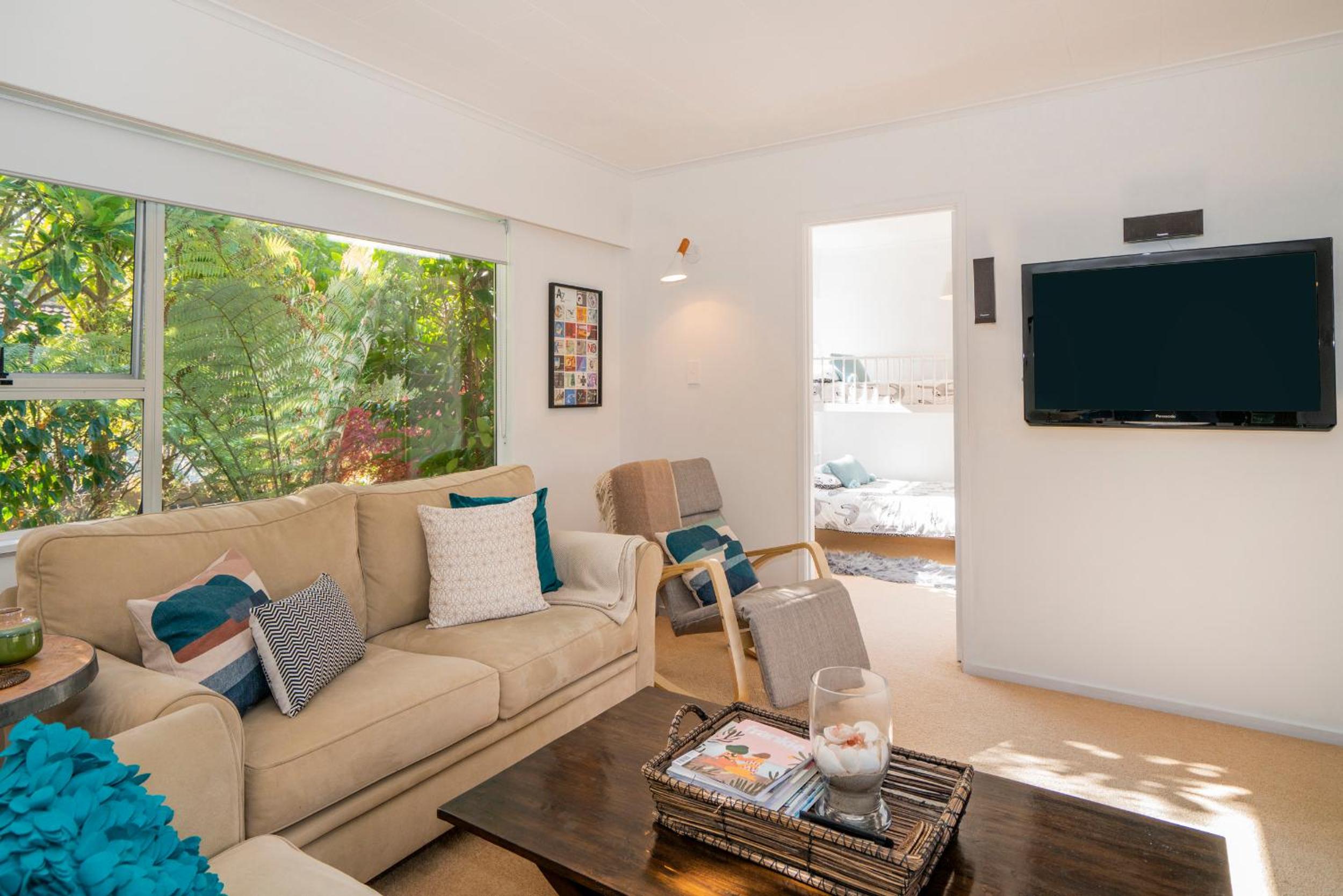 Patton's Place - Pauanui Holiday Home view 4