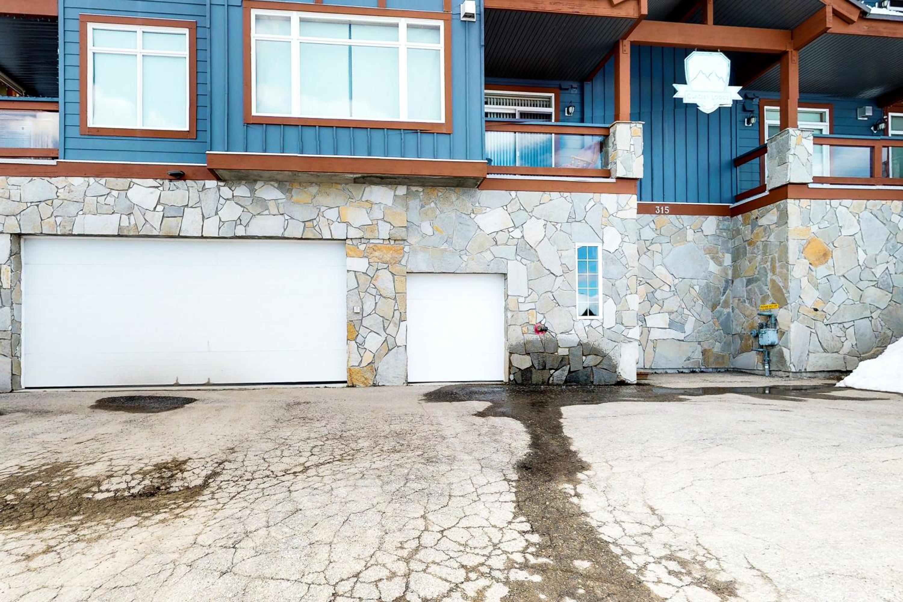 Glacier Lodge 103