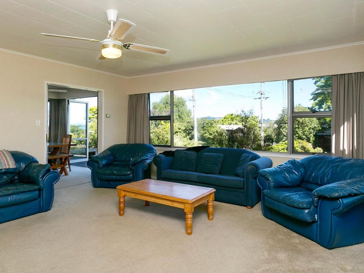 This Bach Has it All - Rainbow Point Holiday Home view 4