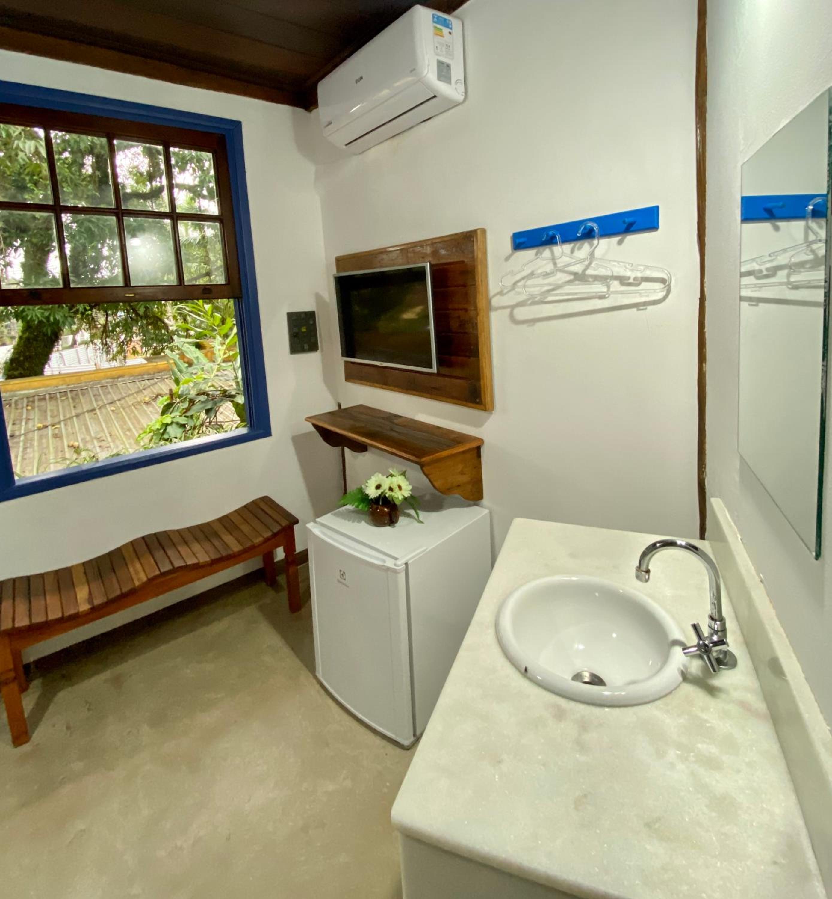 Vila Pequeá Ilhabela