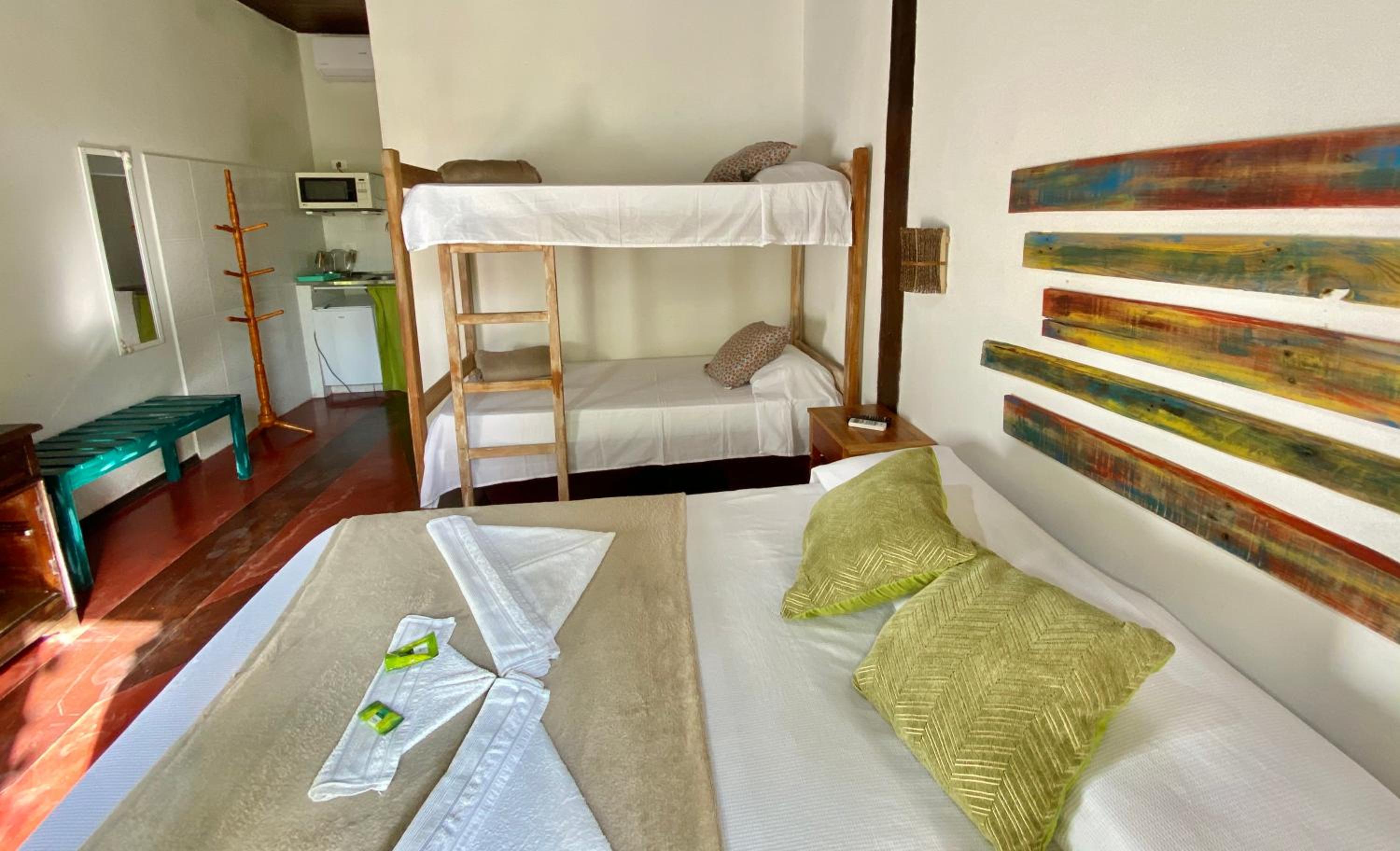 Vila Pequeá Ilhabela
