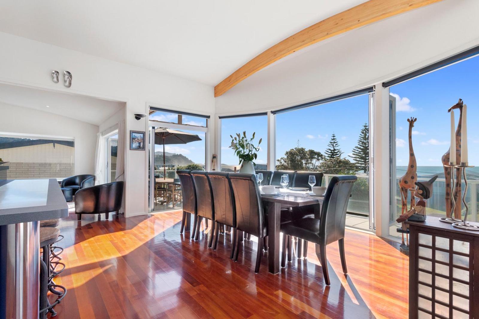 Sea Shells By The Shaw - Waihi Beach Holiday Home view 3