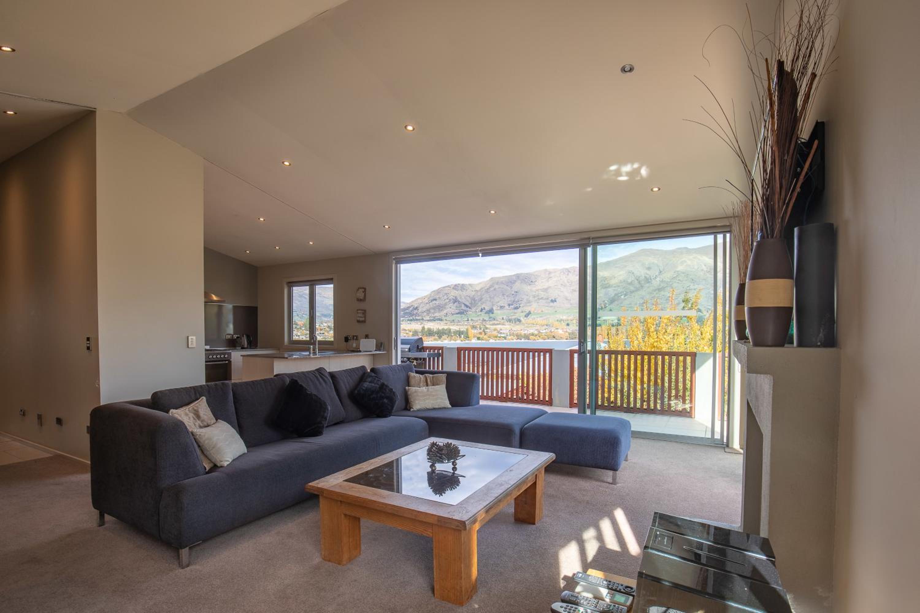 Skyline Outlook - Wanaka Home view 3