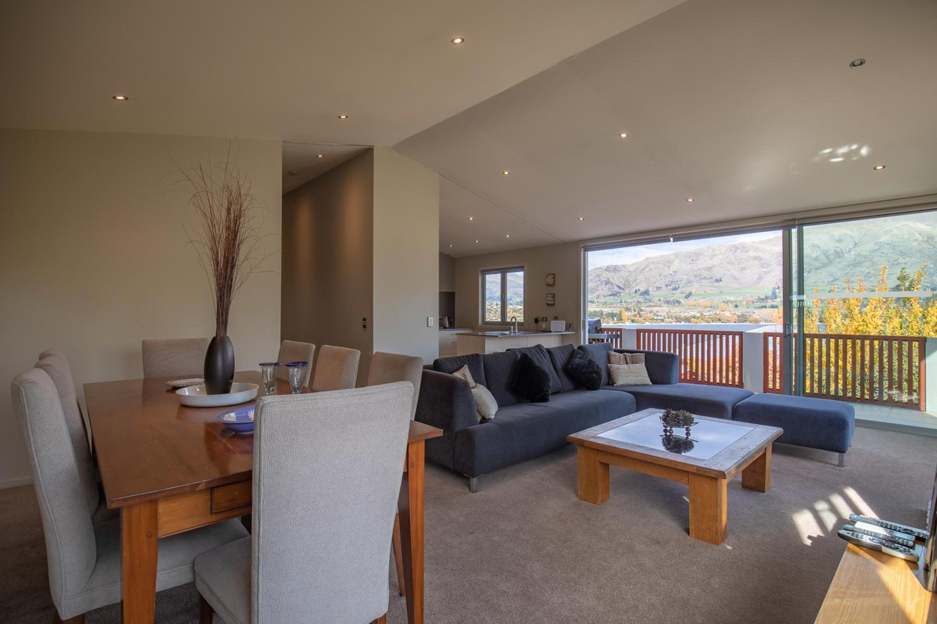 Skyline Outlook - Wanaka Home view 4