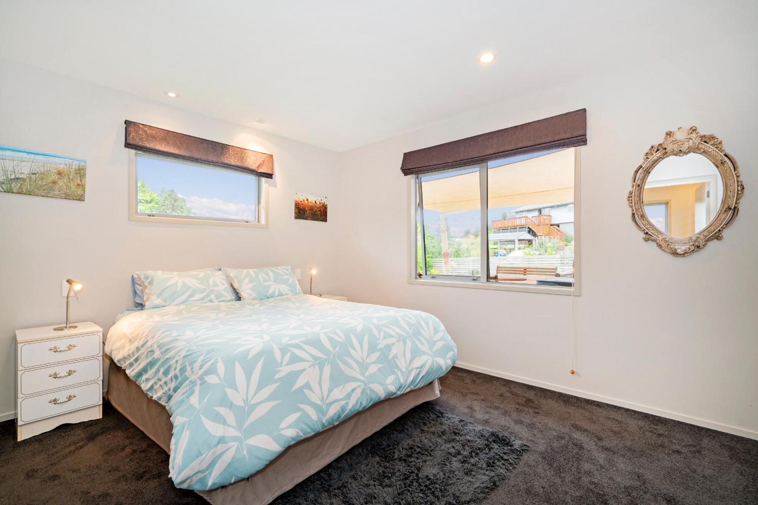 The Blue Rendevous - Whangamata Holiday Home