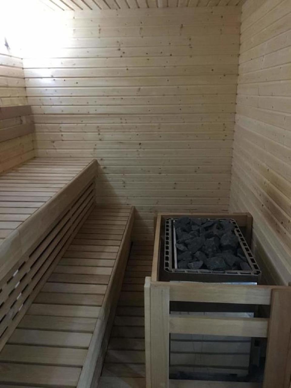 Photo 19