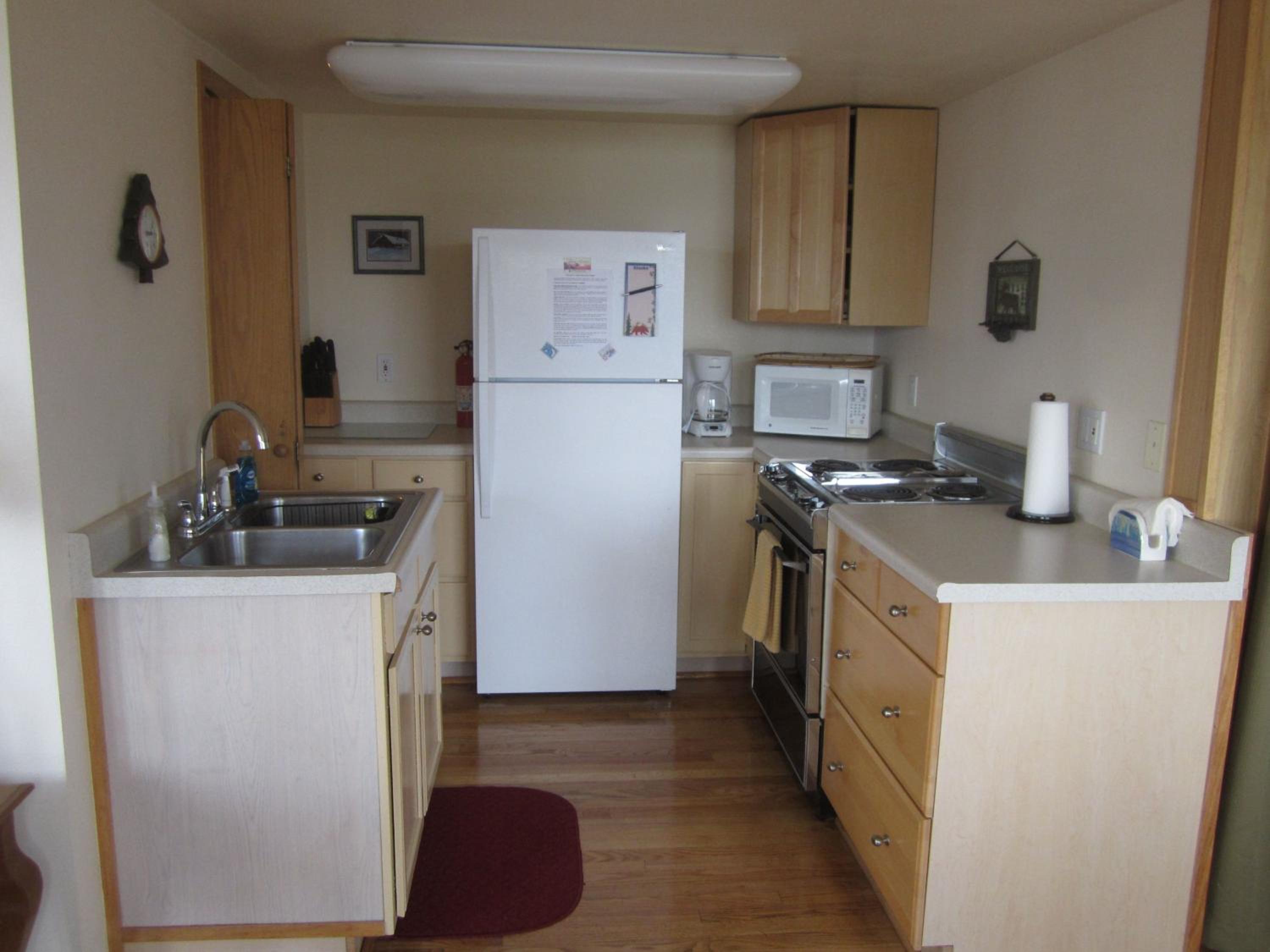 Homer Vacations - Alaska Adventure Cabins - Property Image 2