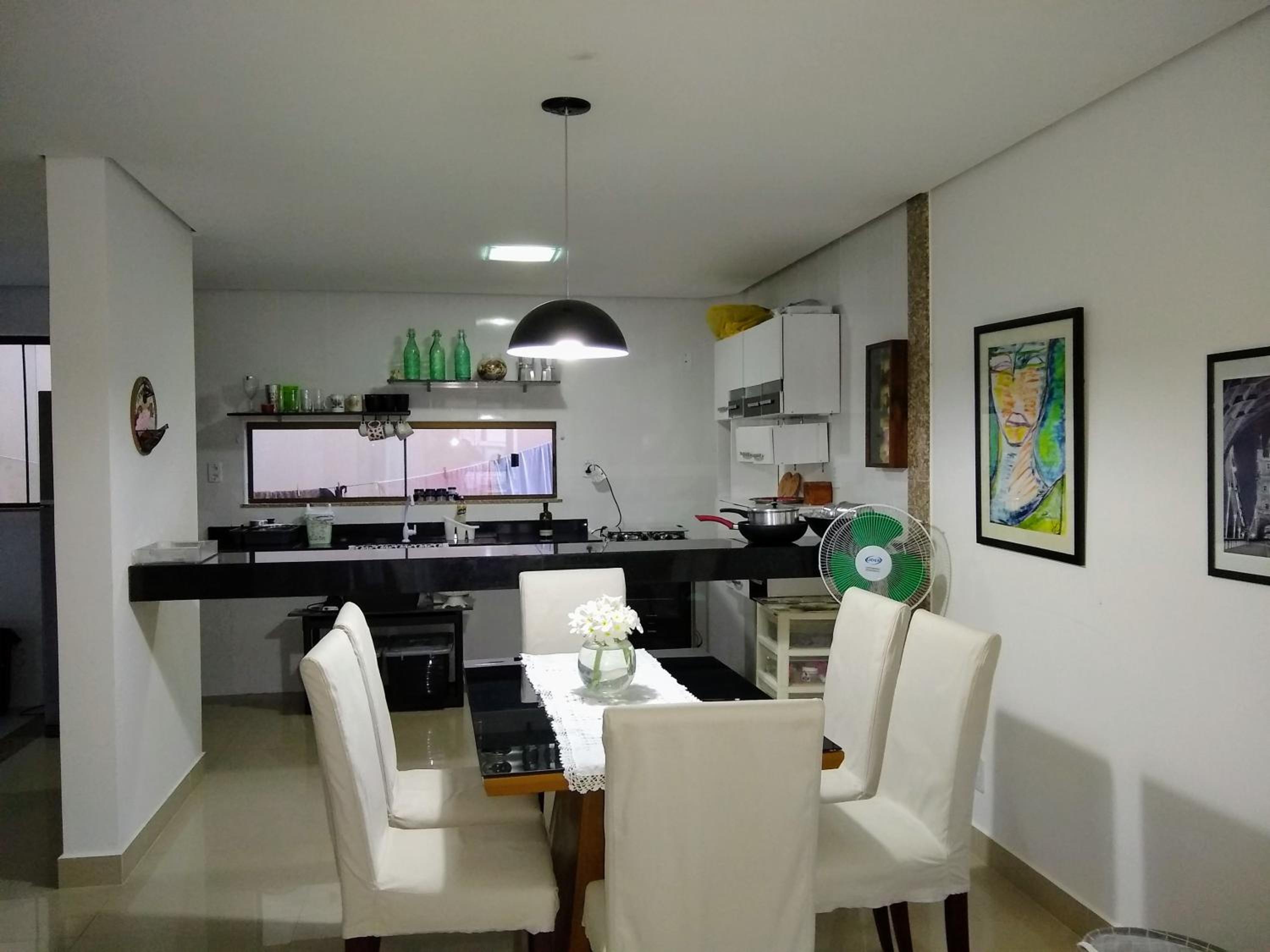 VILLAGE aconchegante com 3 suítes