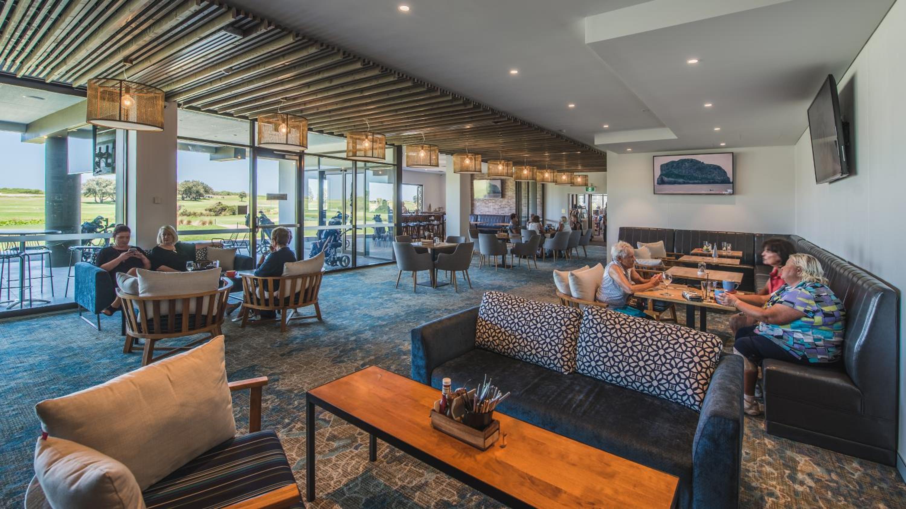 Wollongong Vacations - Best Western City Sands - Property Image 2
