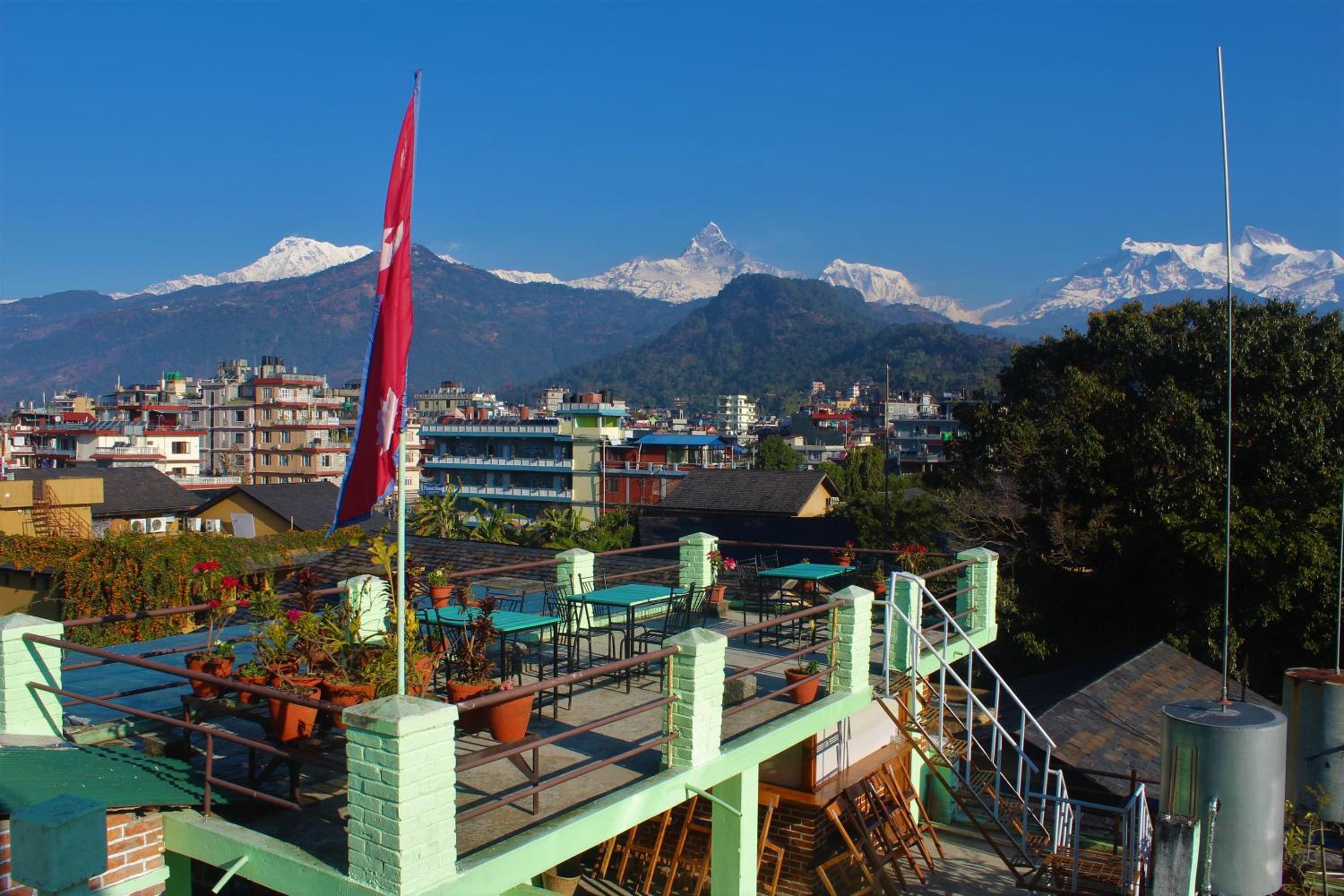 Kiwi Backpackers Hostel Pokhara view 3