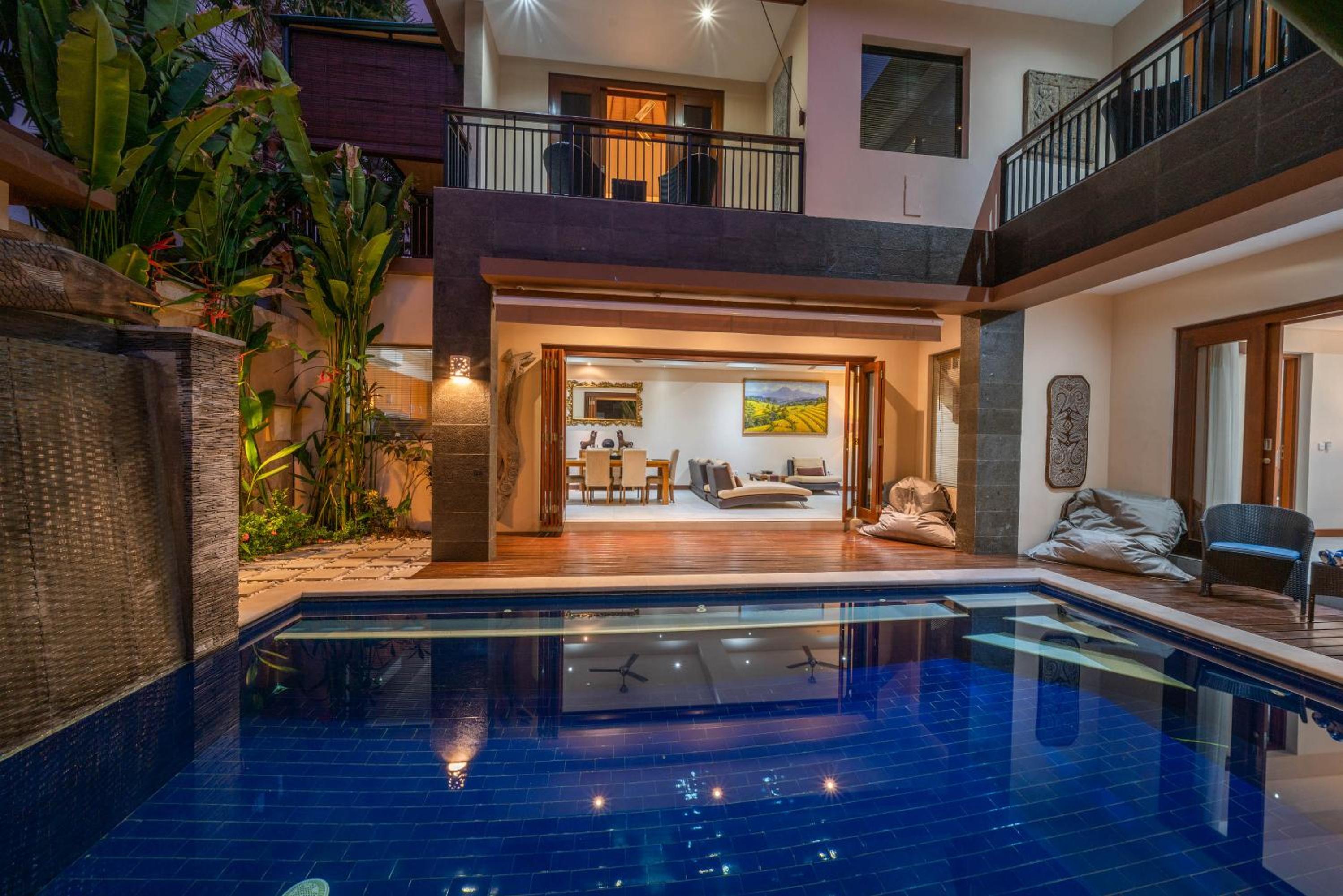 Villa Seacluded 1 - 3BR Villa in Central Seminyak - Large Pool