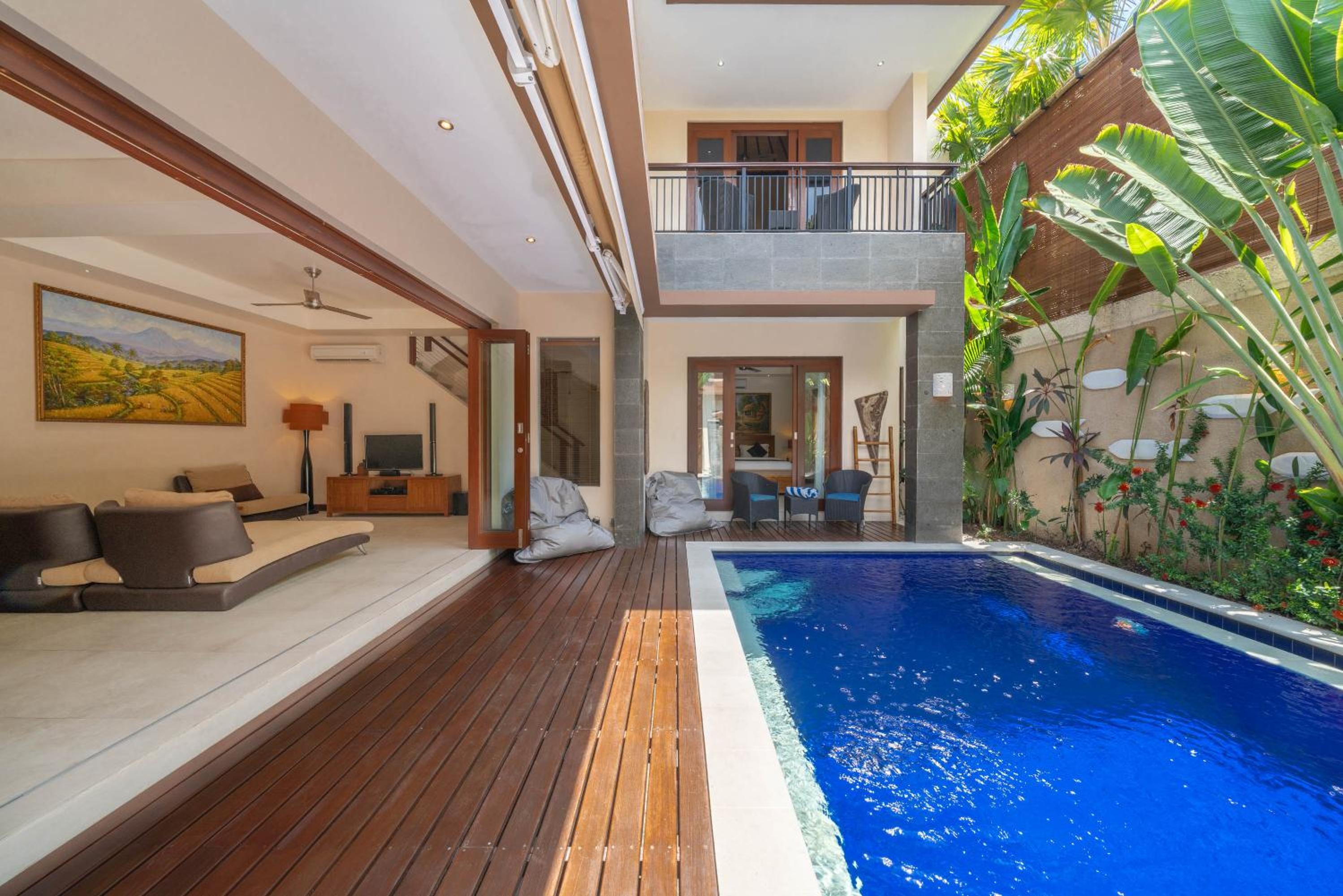 Villa Seacluded 1 - 3BR Villa in Central Seminyak - Large Pool