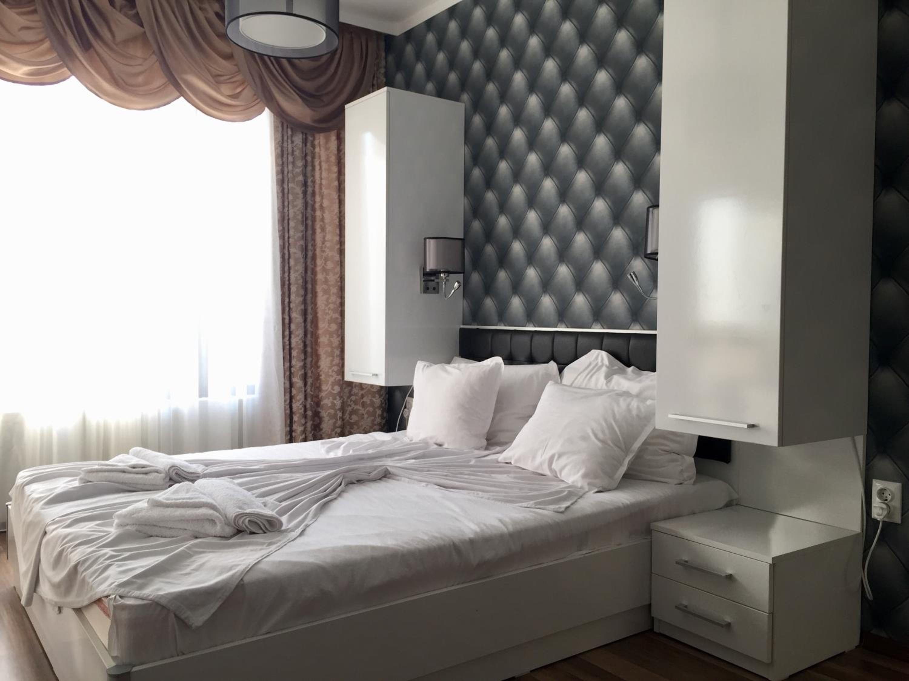 Green Paradise Deluxe Apartments
