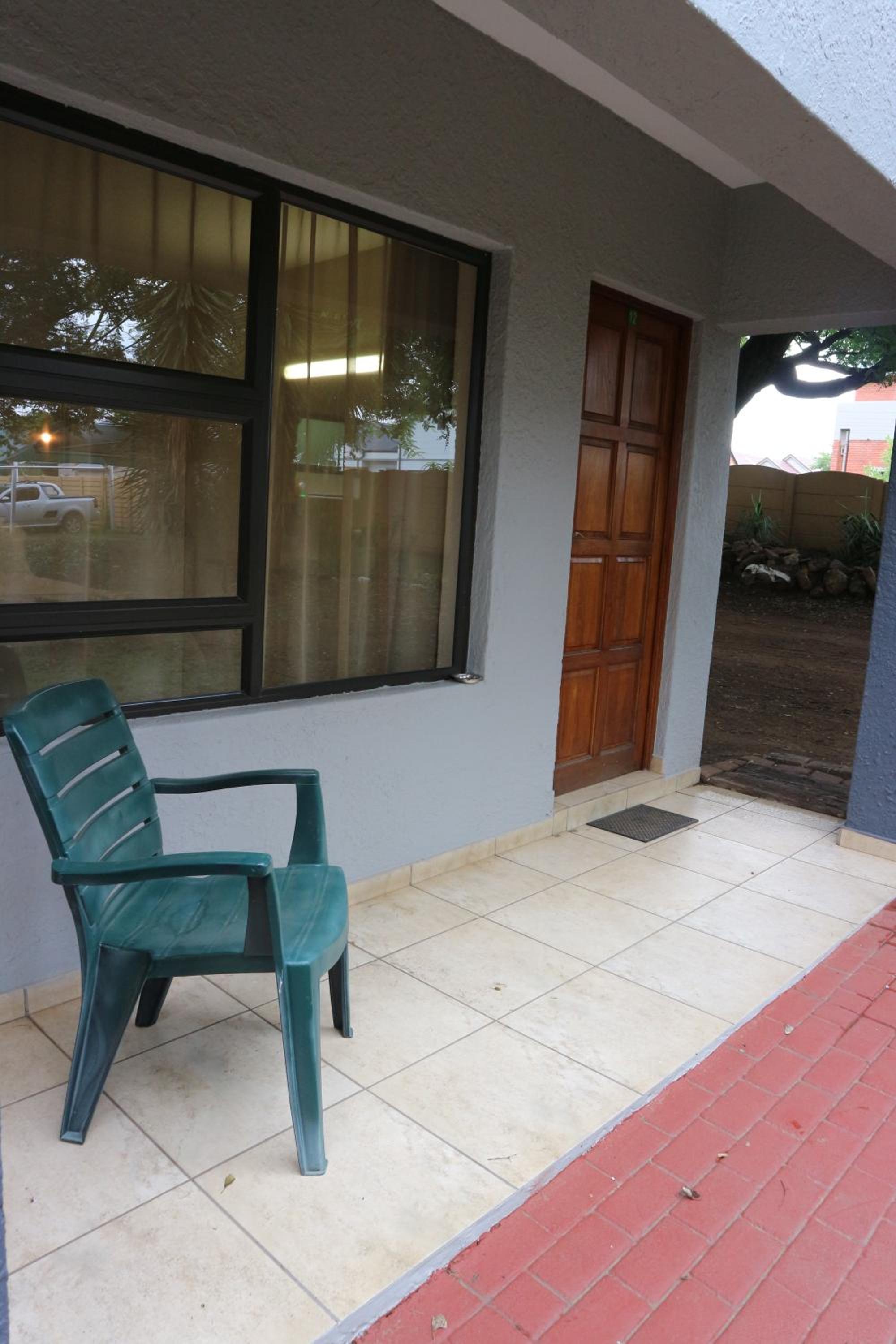 St Michelle Guest Lodge & Hydro Retreat, photo 14