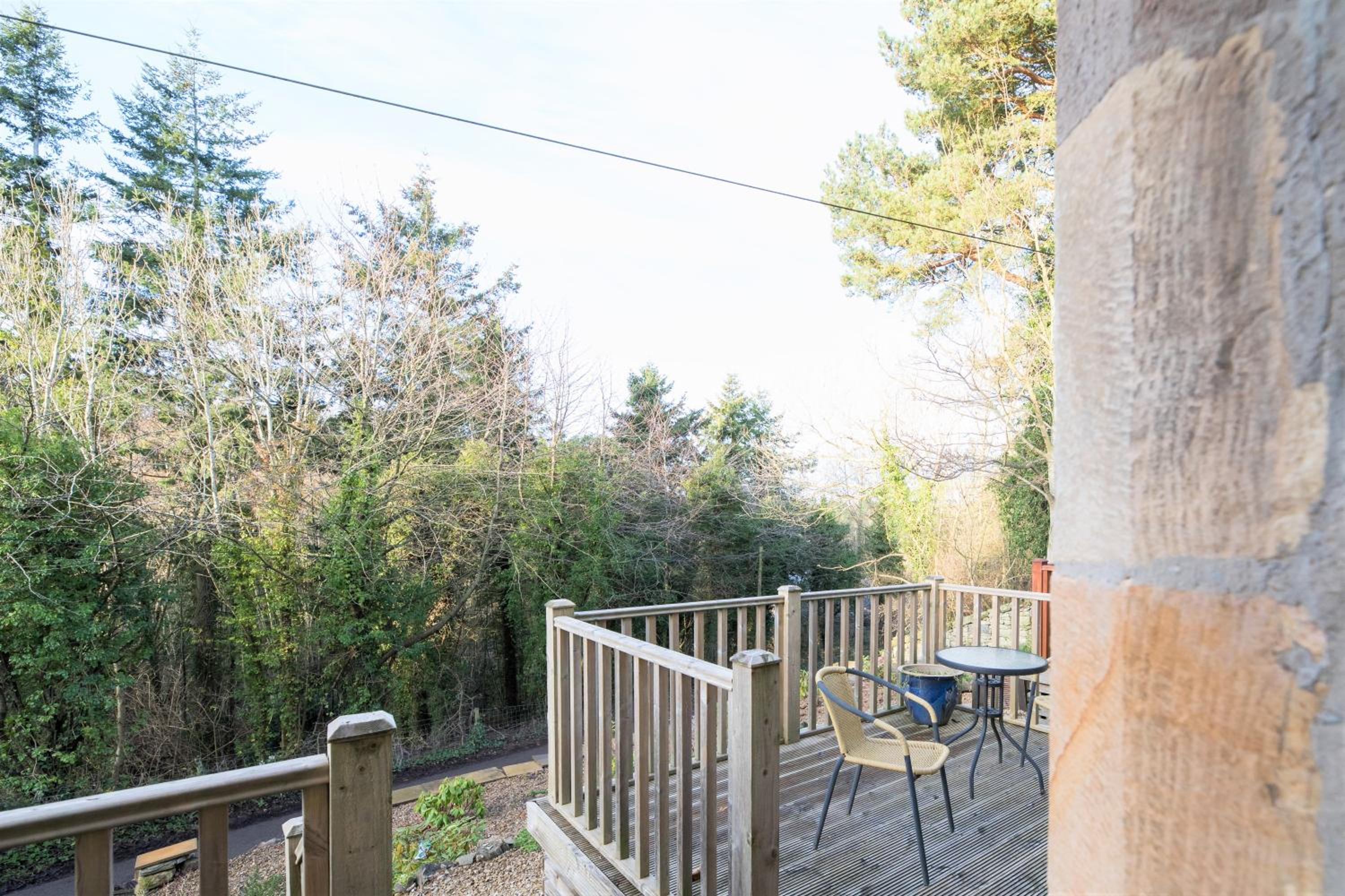 Host & Stay - Daisy Cottage view 2