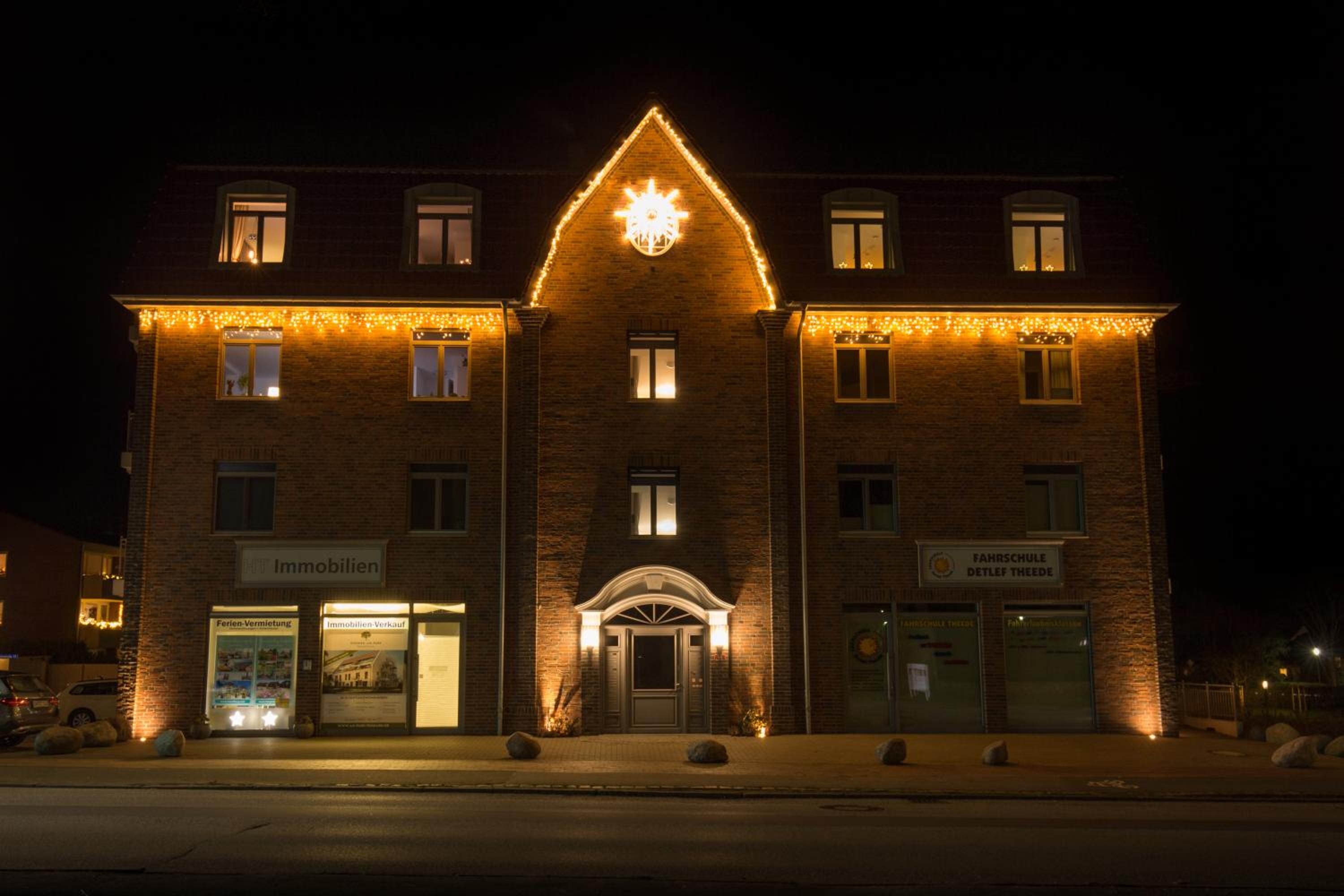 Hotel Appartements Villa Schwanenteich - Image 1