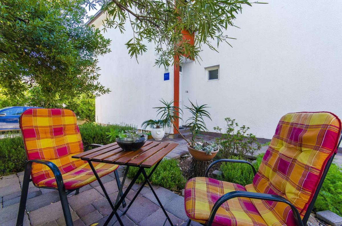 Spacious apartment with three double bedrooms