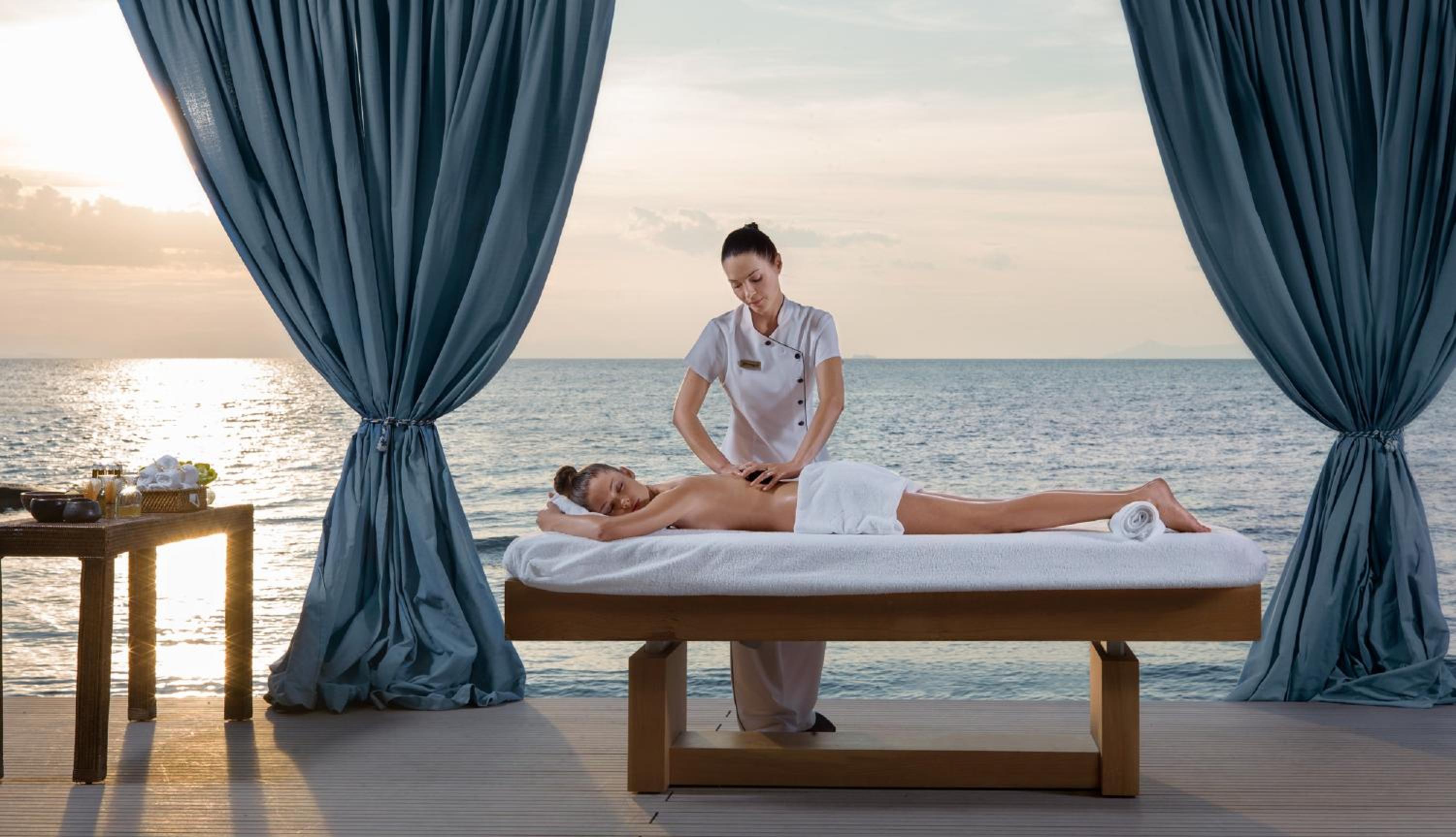 Divani Apollon Palace & Thalasso