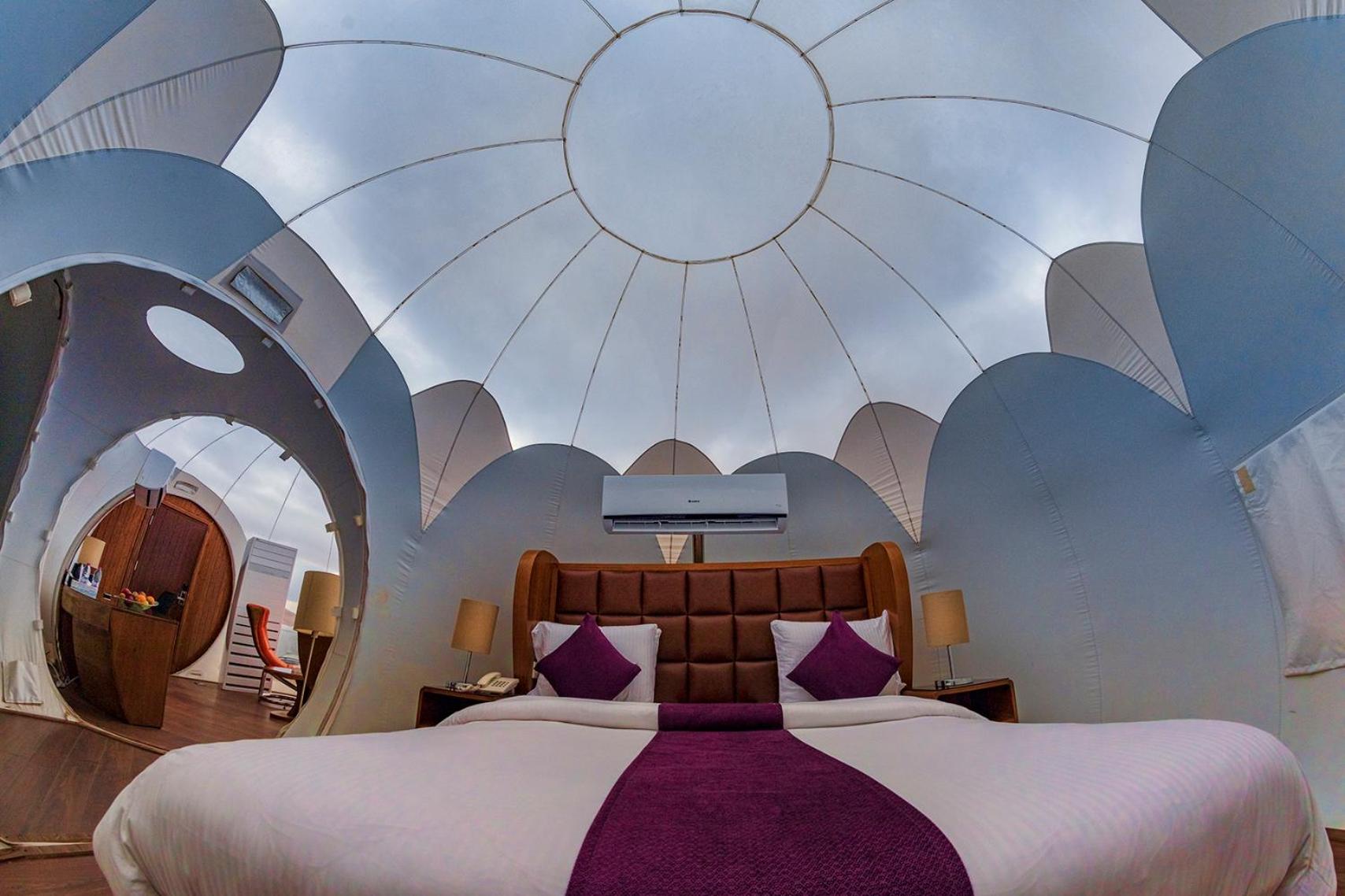 Petra Bubble Luxotel