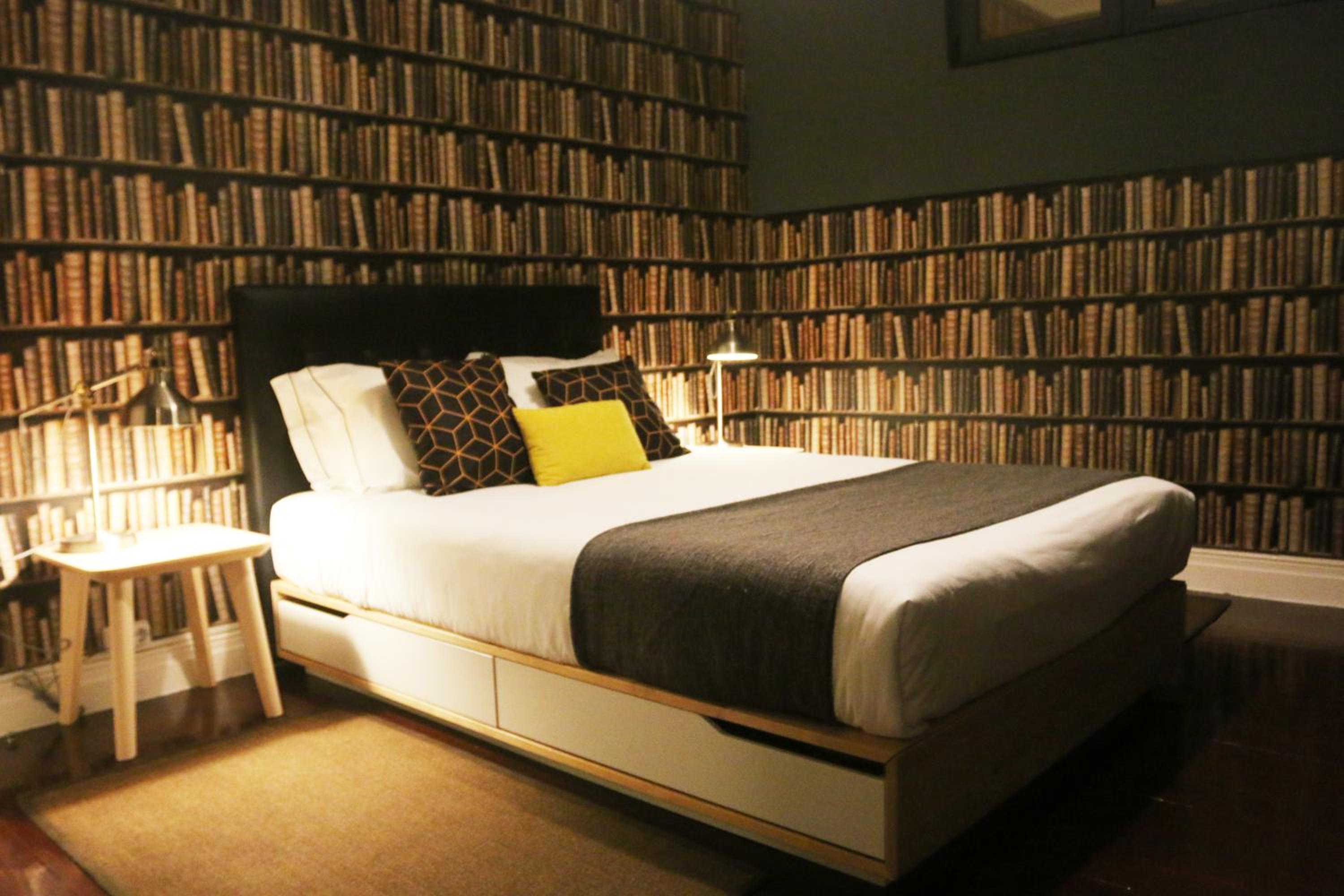 Procyon Boutique & Suites