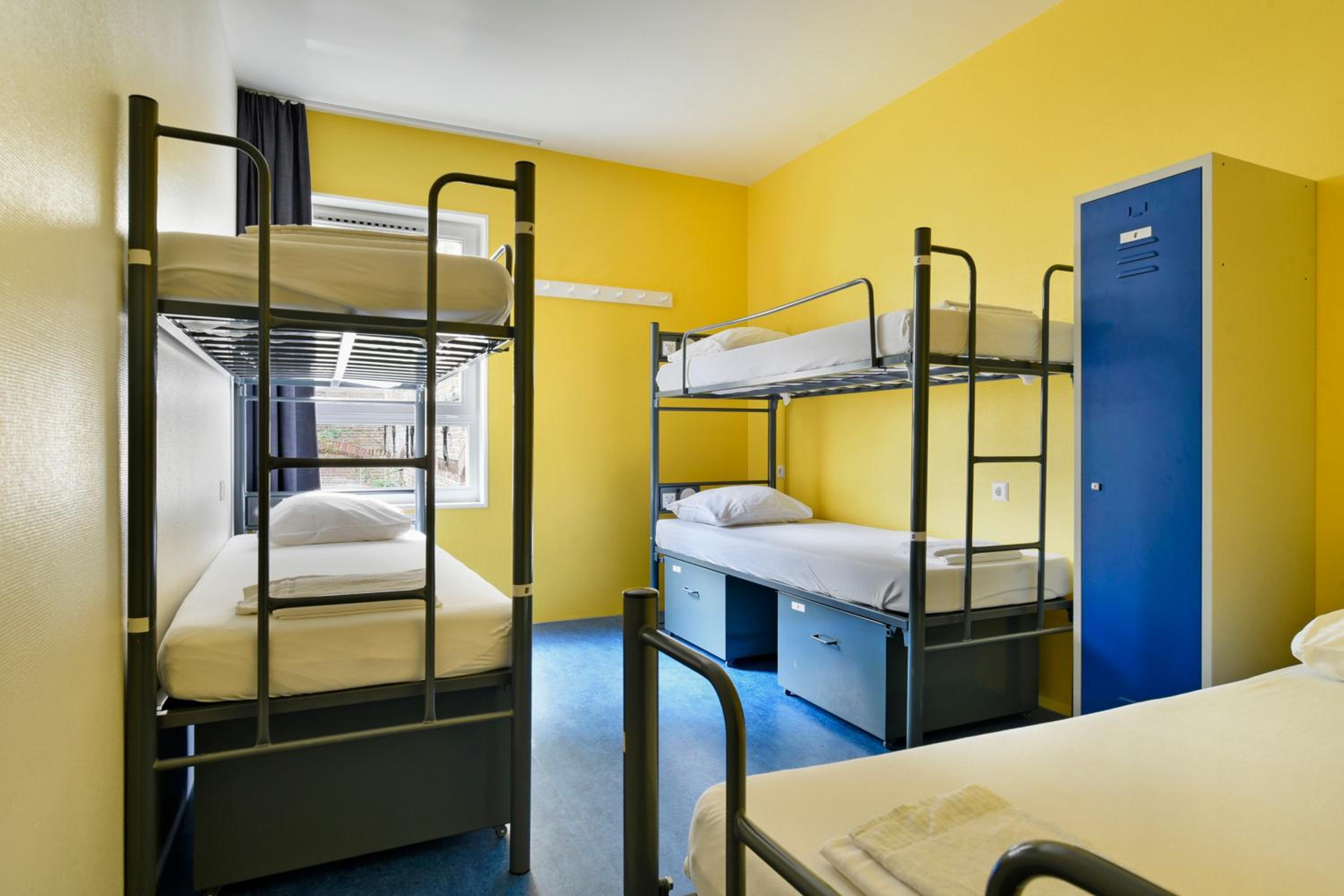 Hans Brinker Hostel Amsterdam