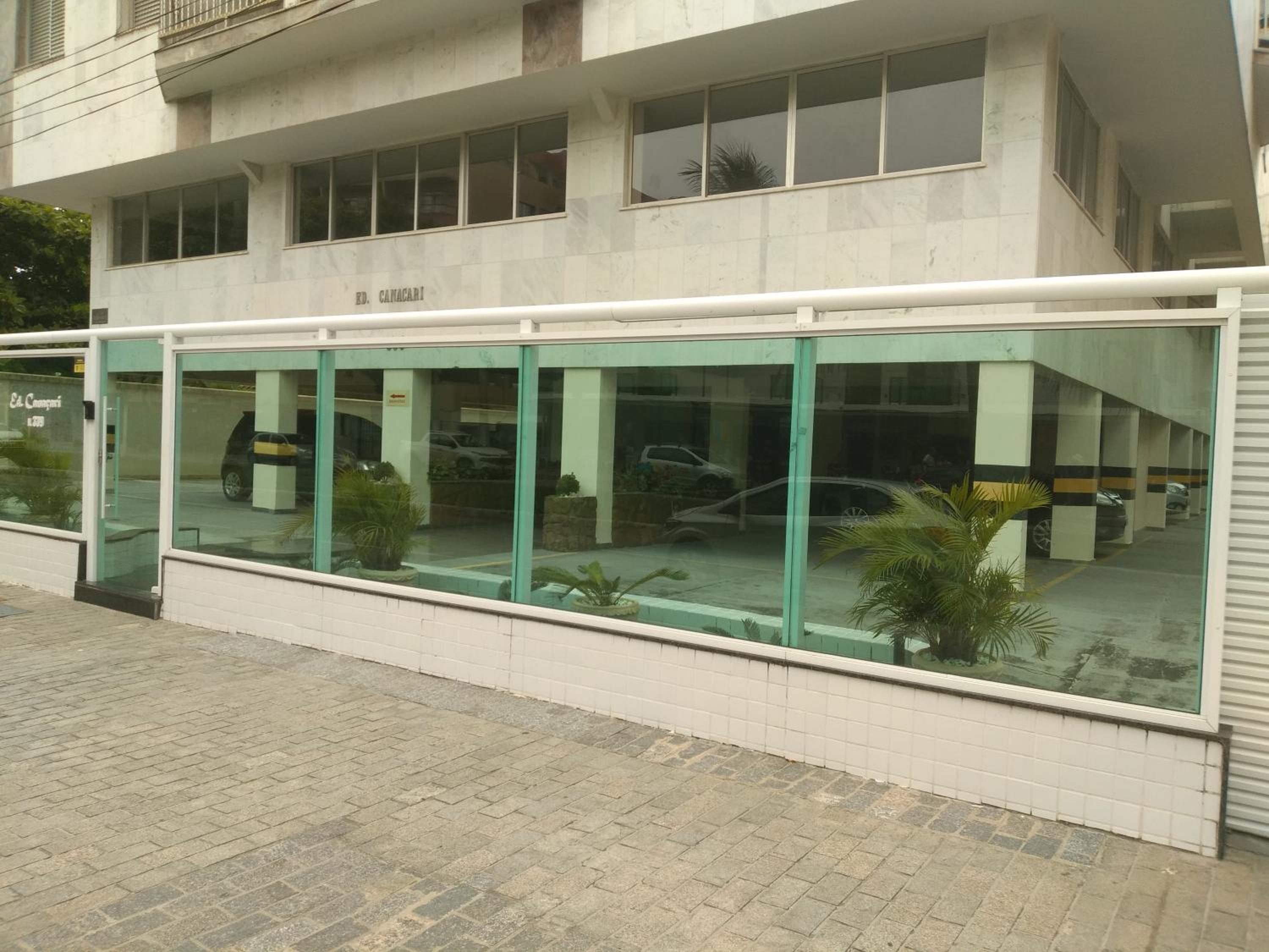 Suíte com Cozinha independente em Apartamento
