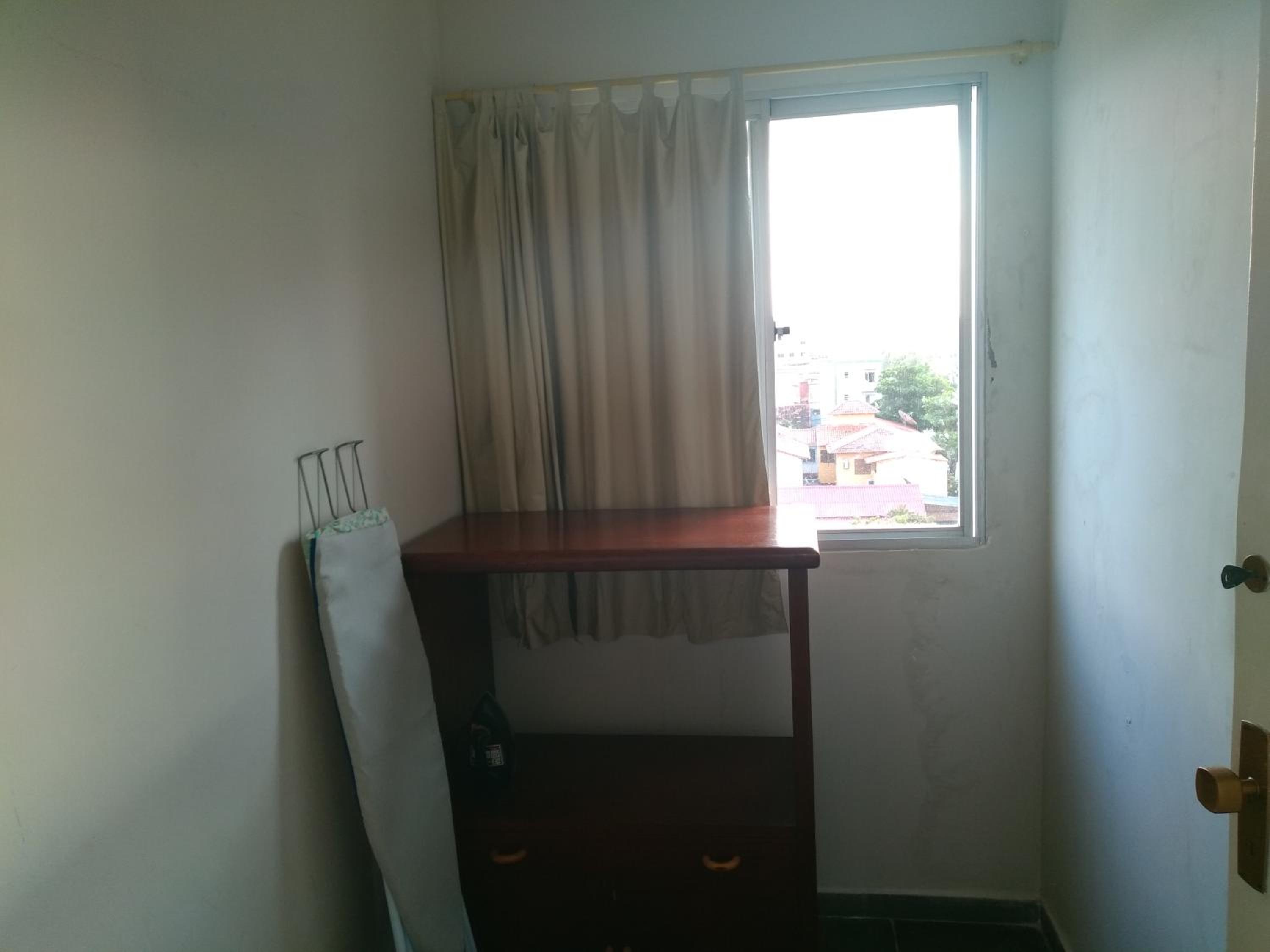 Suíte com Cozinha independente em Apartamento