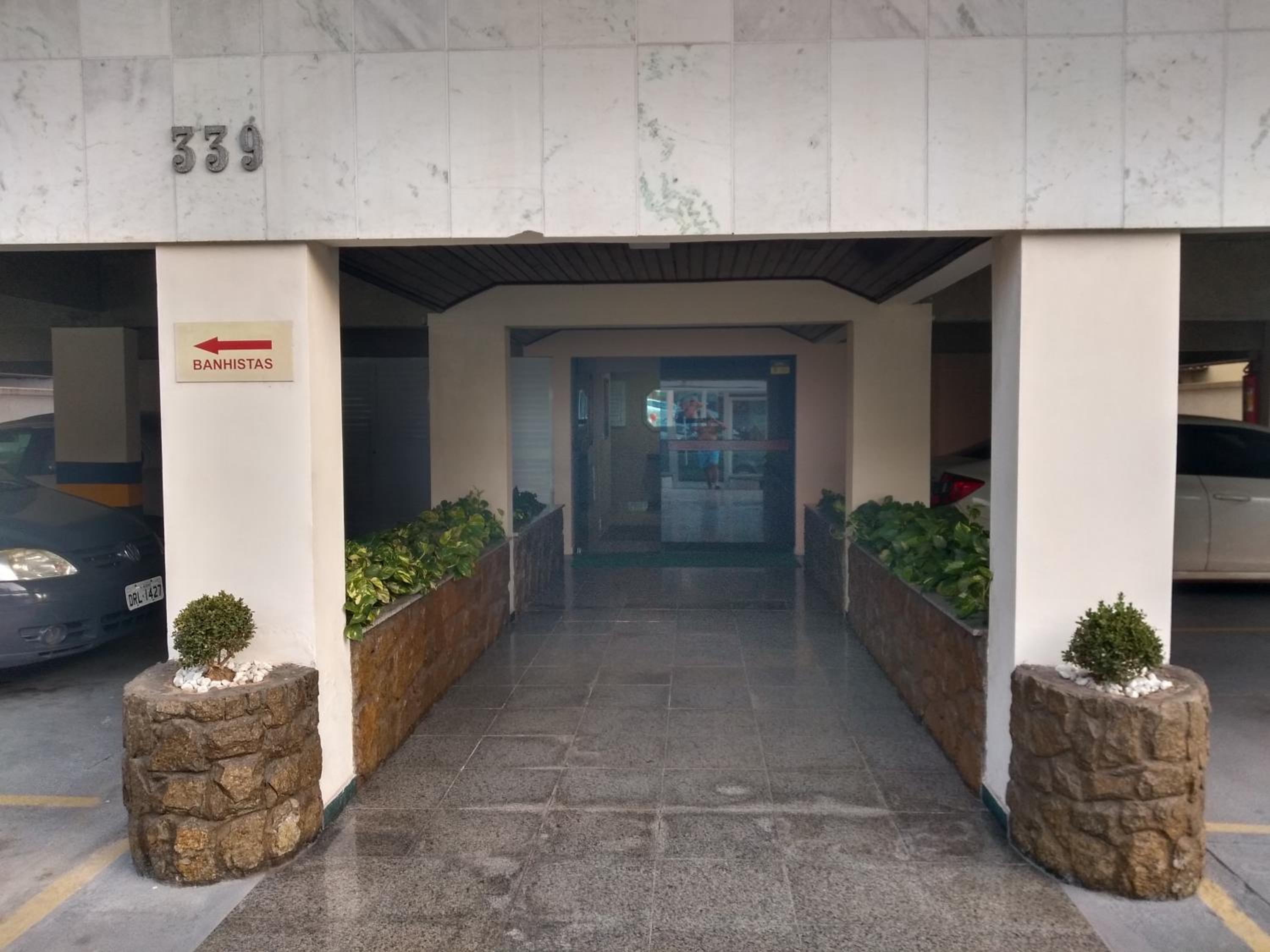 Suíte com Cozinha independente em Apartamento