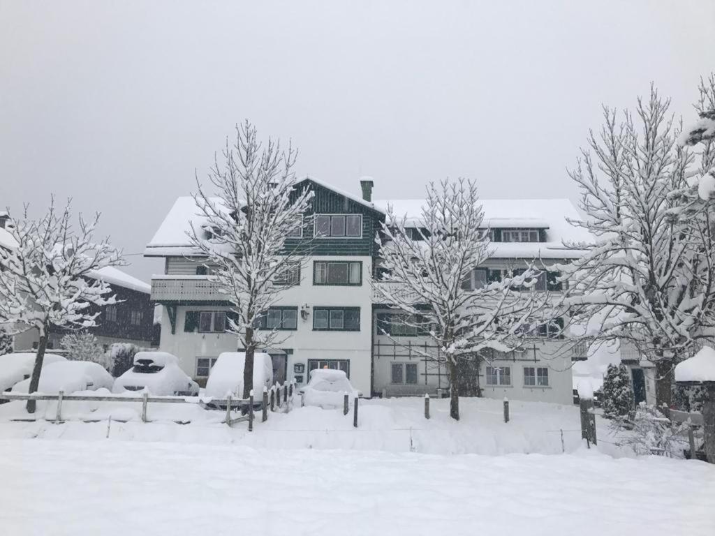 Pension Edelweiss, apartment Amsterdam 4-6 pers