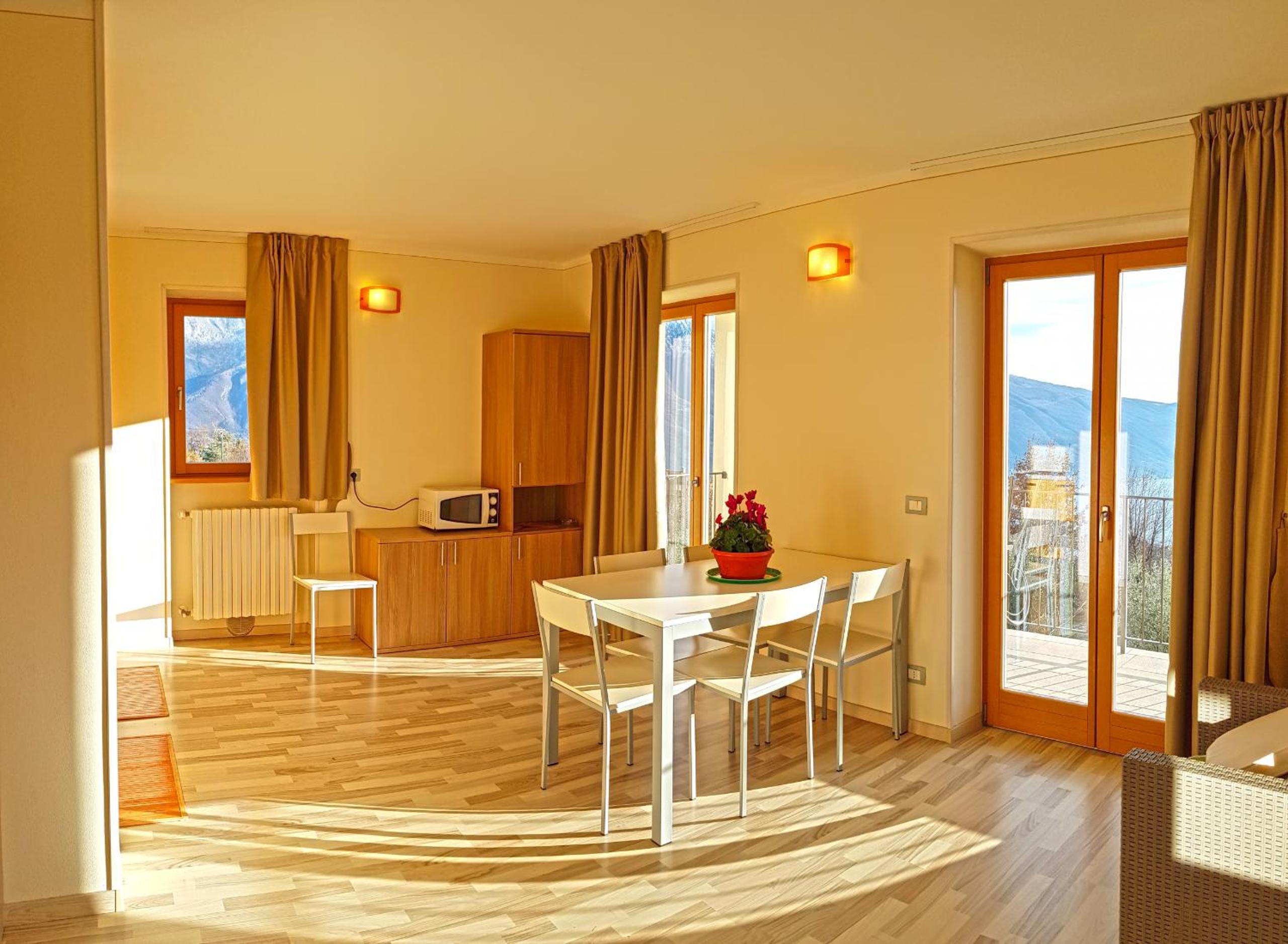 Teresa Campi Apartments Lake view by Gardadomusmea view 4