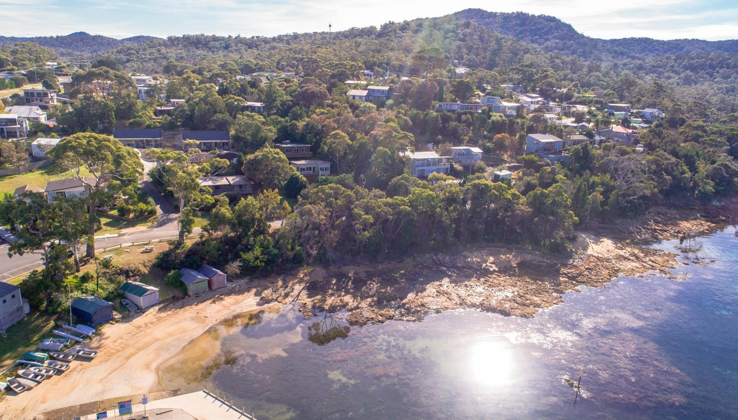 Freycinet Stone Studio 7 - Quartz view 3