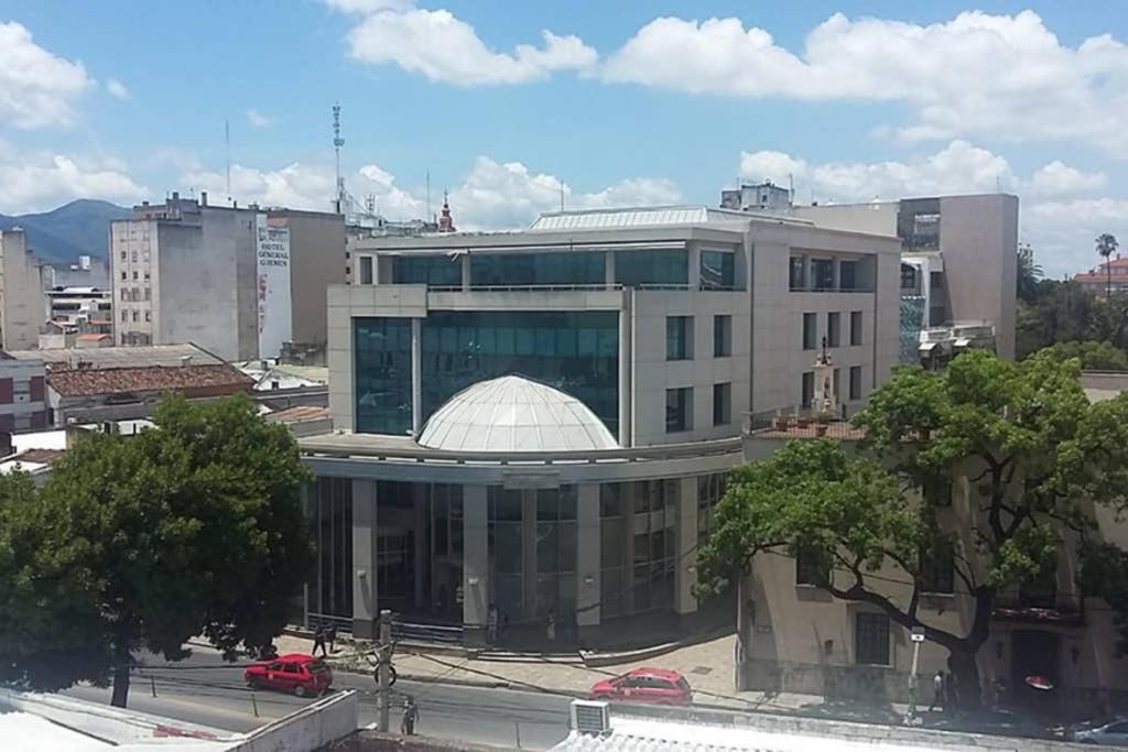 EN EL CORAZON DE SALTA PASADO PRESENTE Y FUTURO