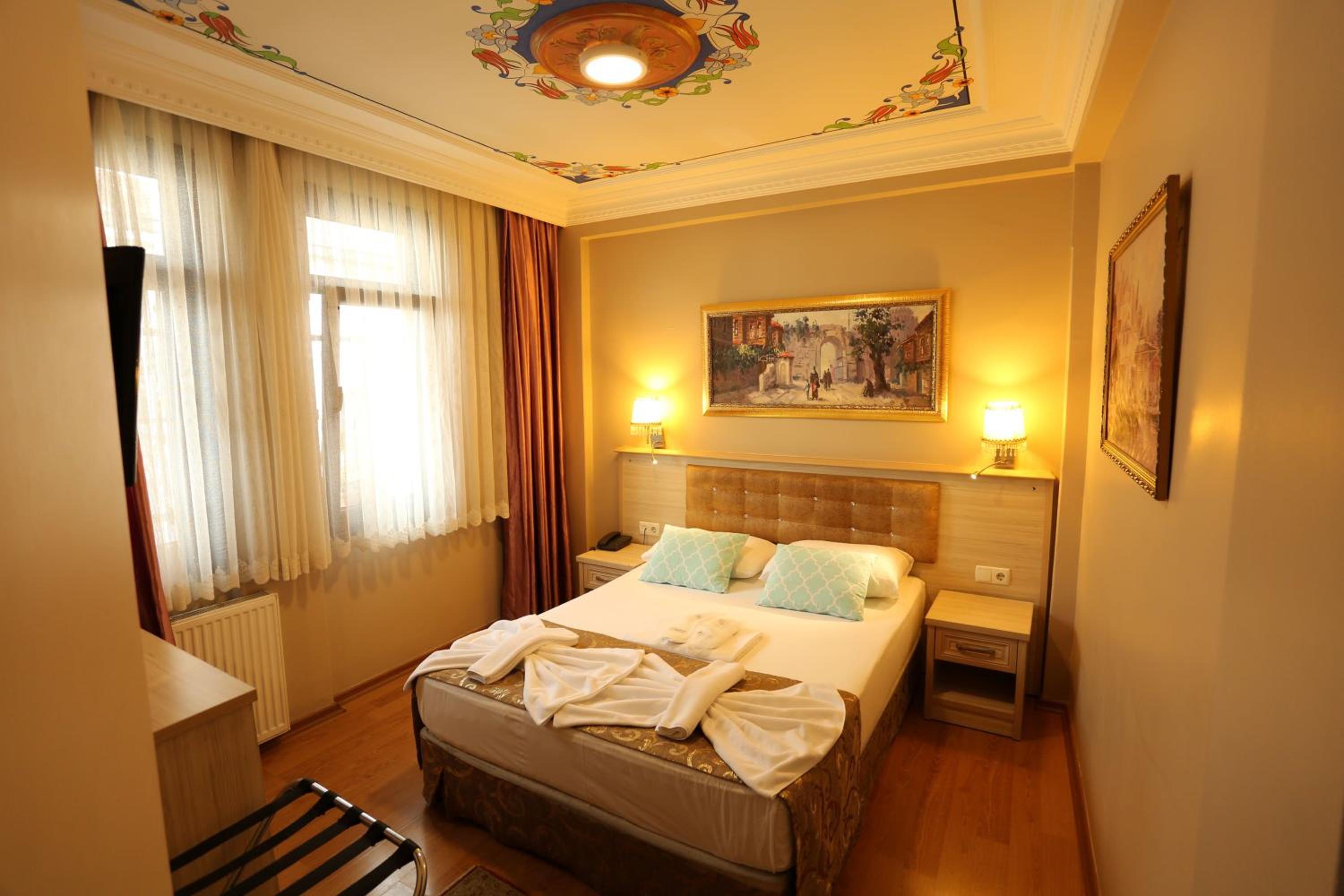 Hotel Tashkonak Istanbul