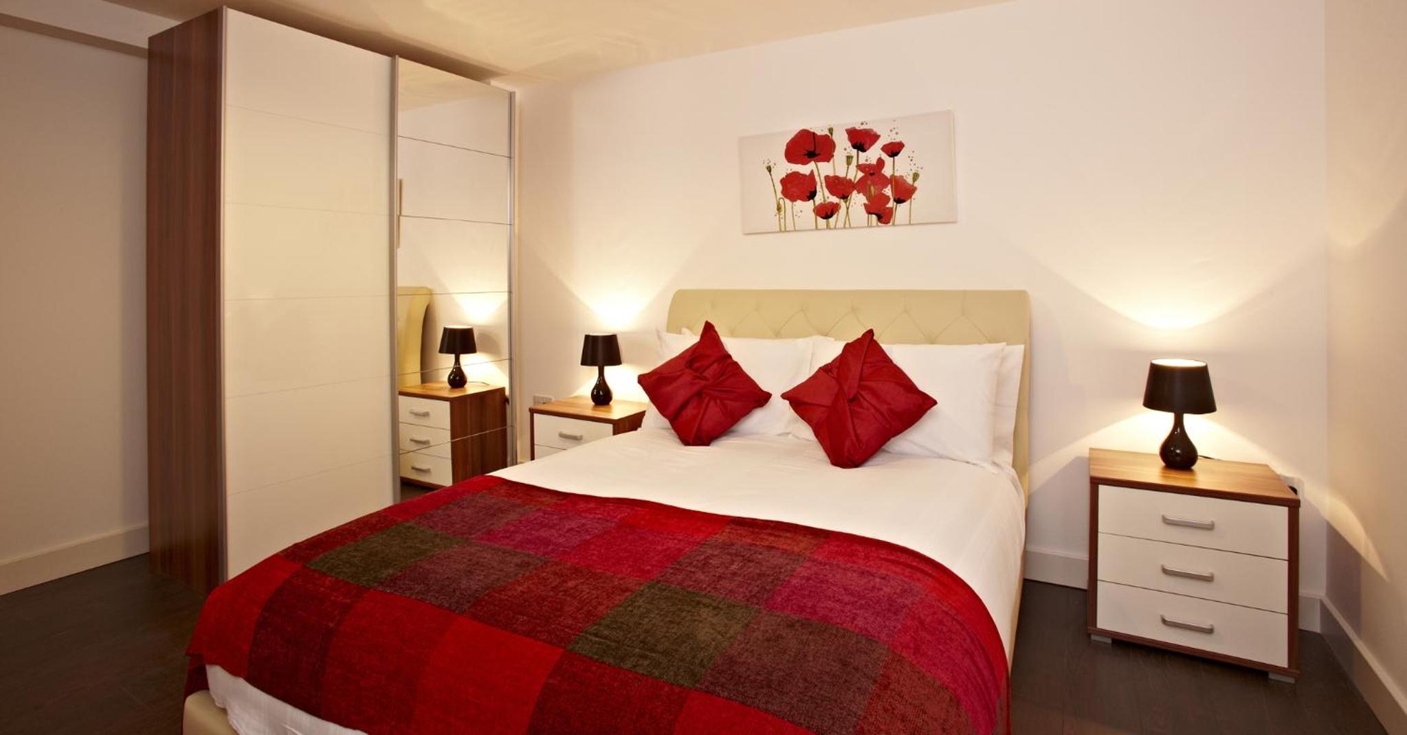 Strathmore House Apartments