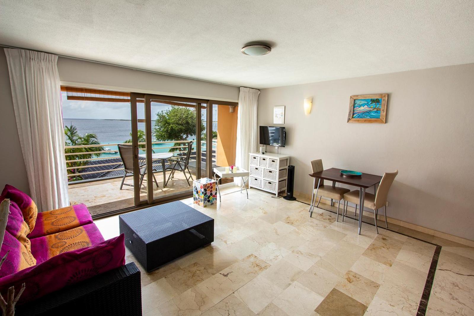 Seaside Apartment Flamingo