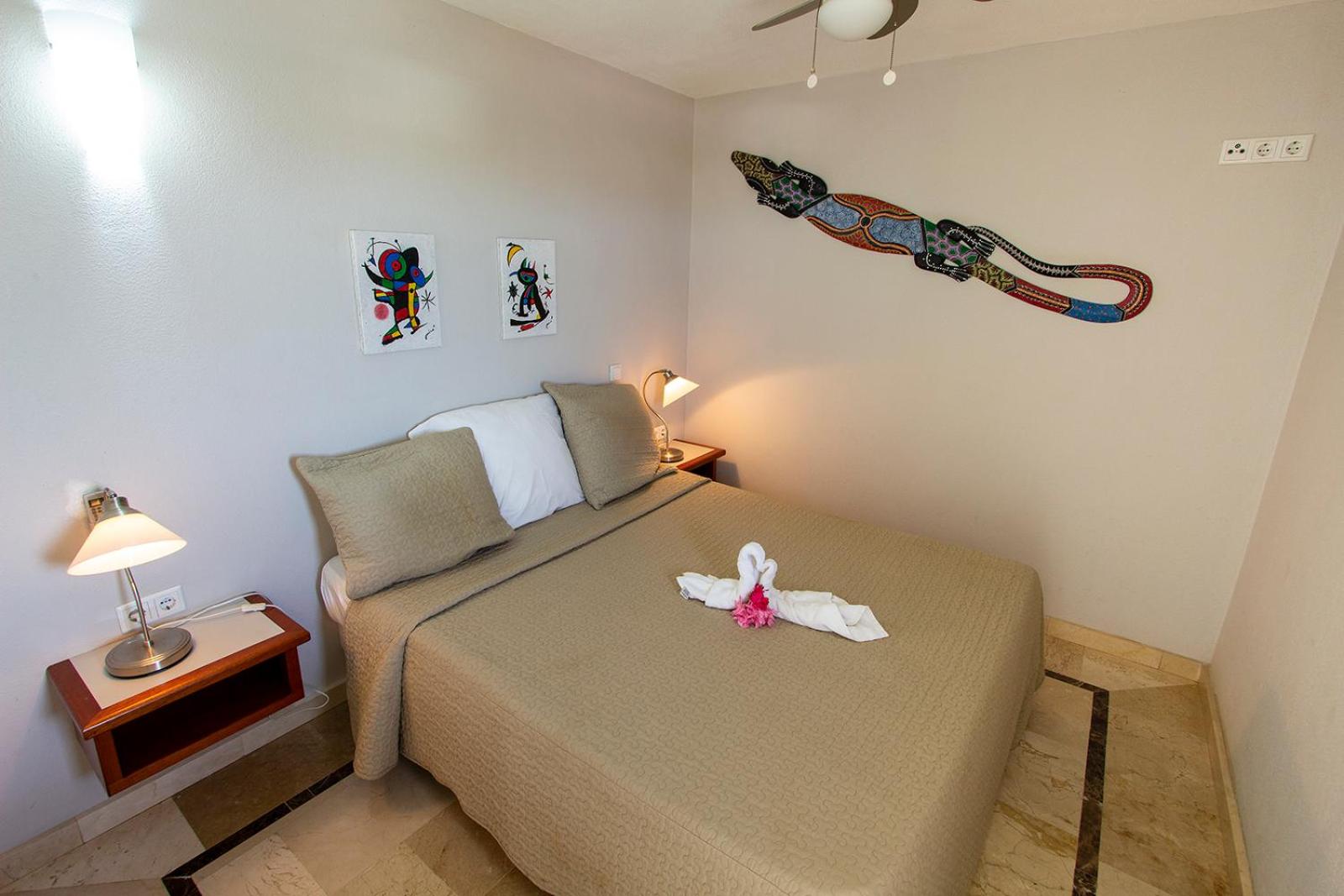 Seaside Apartment Flamingo