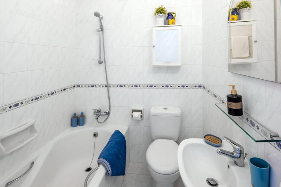 207 Kings Palace Seaview view 2