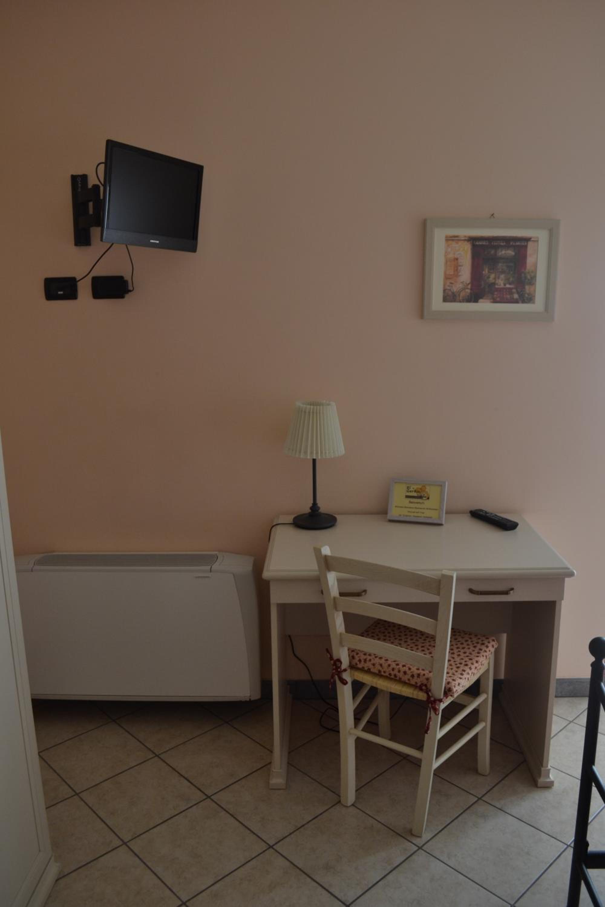 Photo 16
